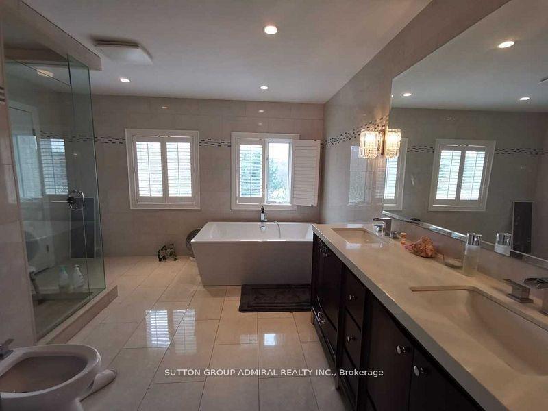 Photo 12 of 46 Humberview Drive, Vaughan, Islington Woods — HOMEH