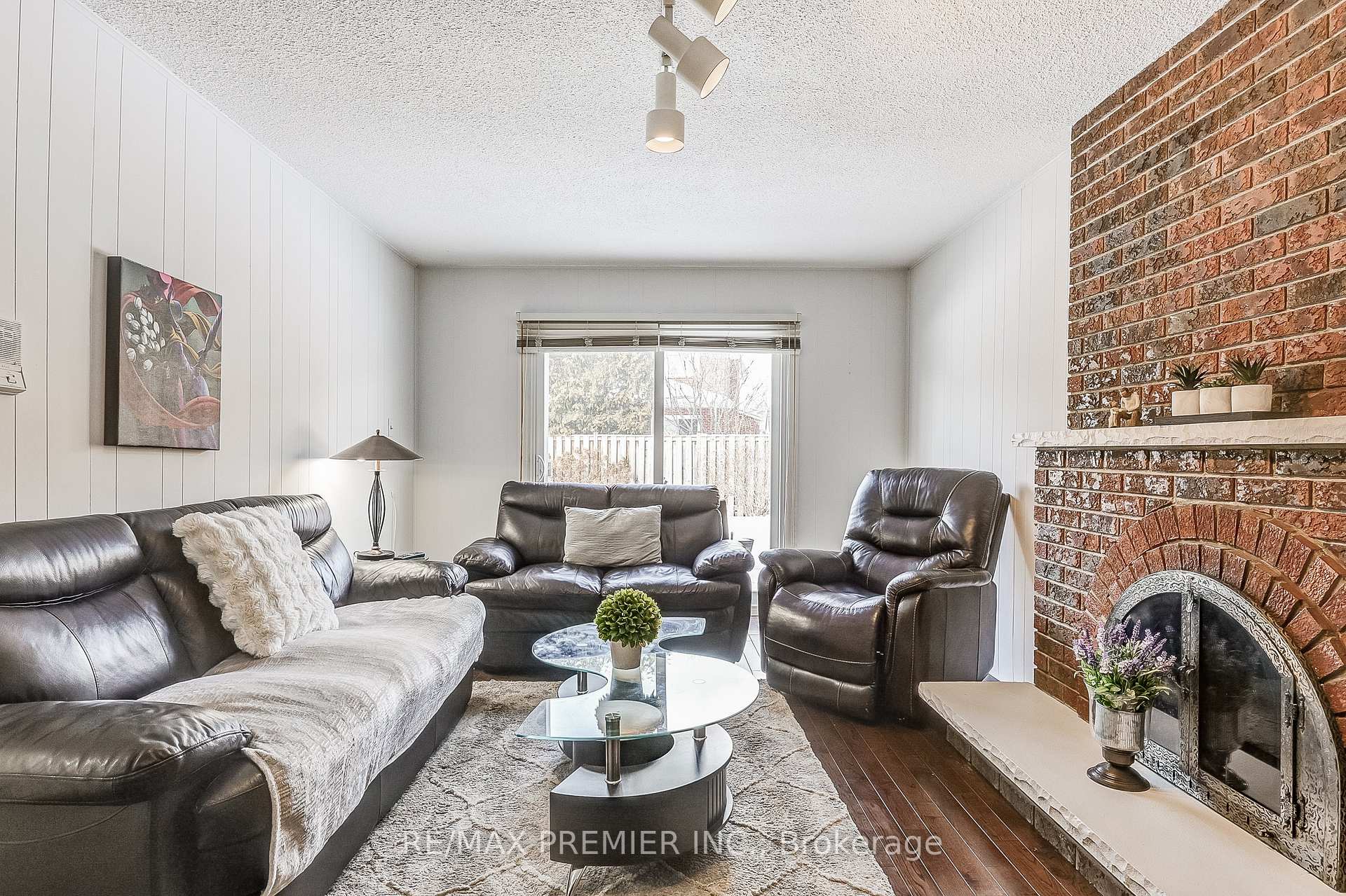Photo 19 of 22 Whiteoak Court, Markham, Sherwood-Amberglen — HOMEH