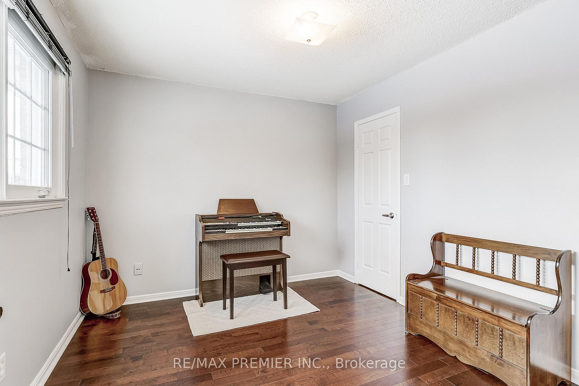 Photo 31 of 22 Whiteoak Court, Markham, Sherwood-Amberglen — HOMEH