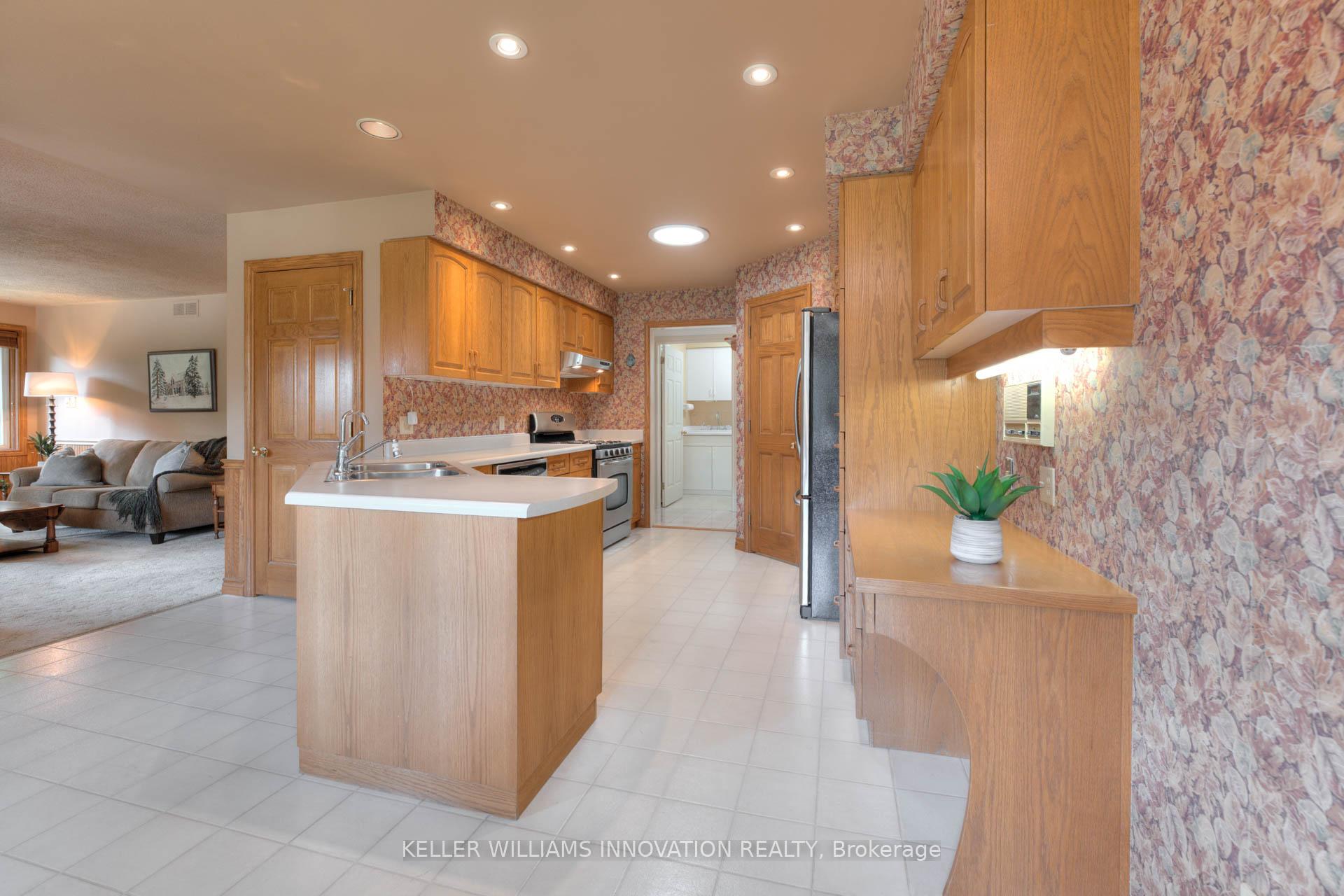 Photo 16 of 189 Golf Course Road, Woolwich — HOMEH