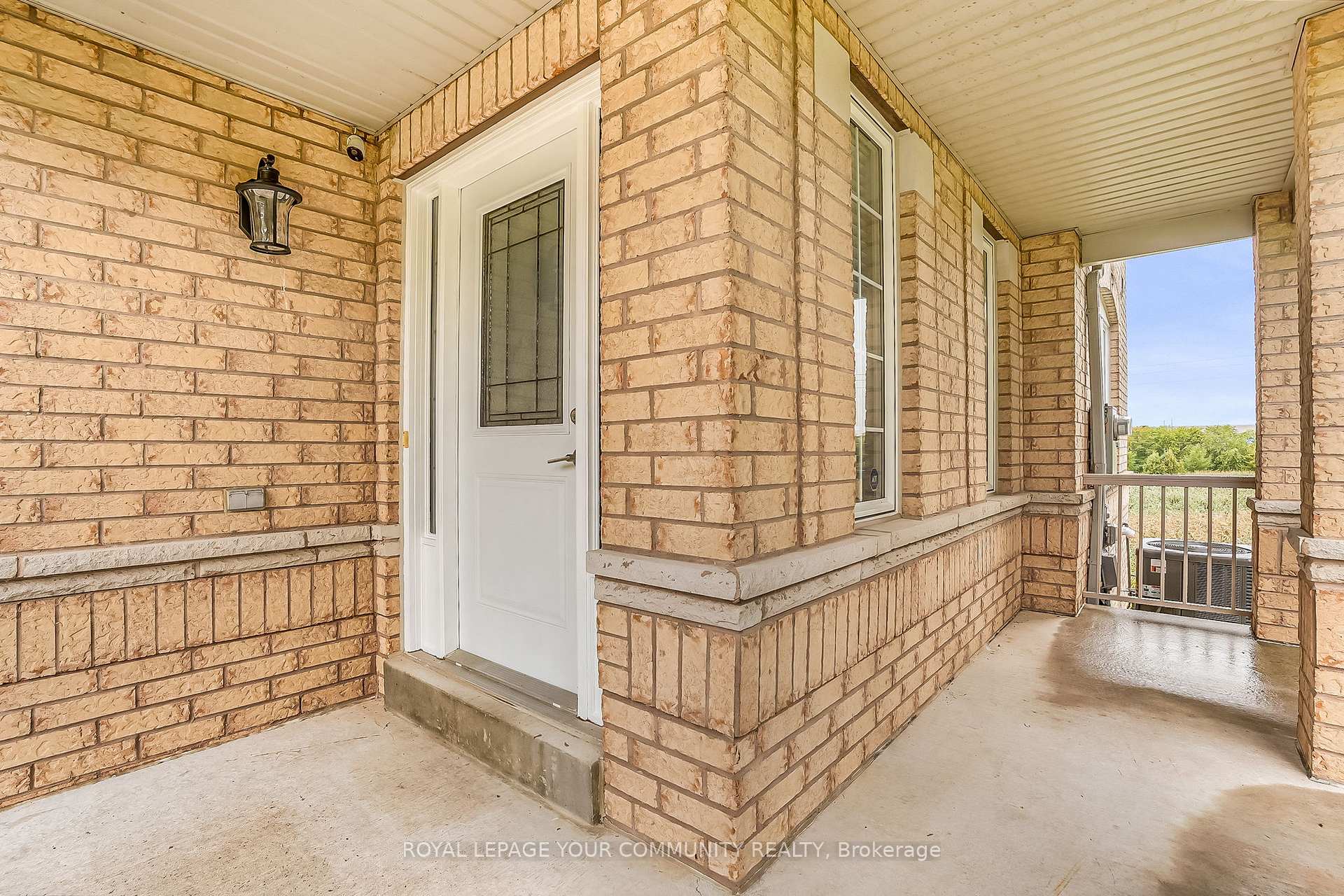 Photo 5 of 70 Millcliff Circle, Aurora, Aurora Grove — HOMEH