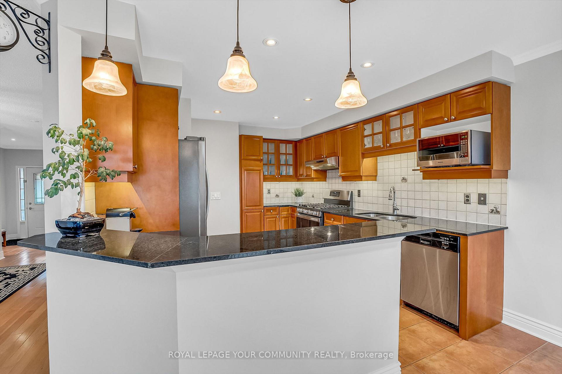 Photo 14 of 70 Millcliff Circle, Aurora, Aurora Grove — HOMEH