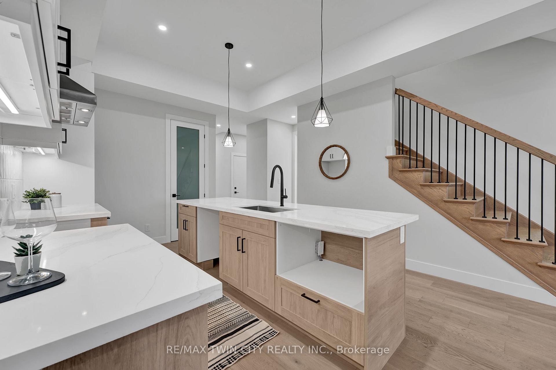 Photo 9 of 96 Clayton Street, West Perth, Mitchell — HOMEH