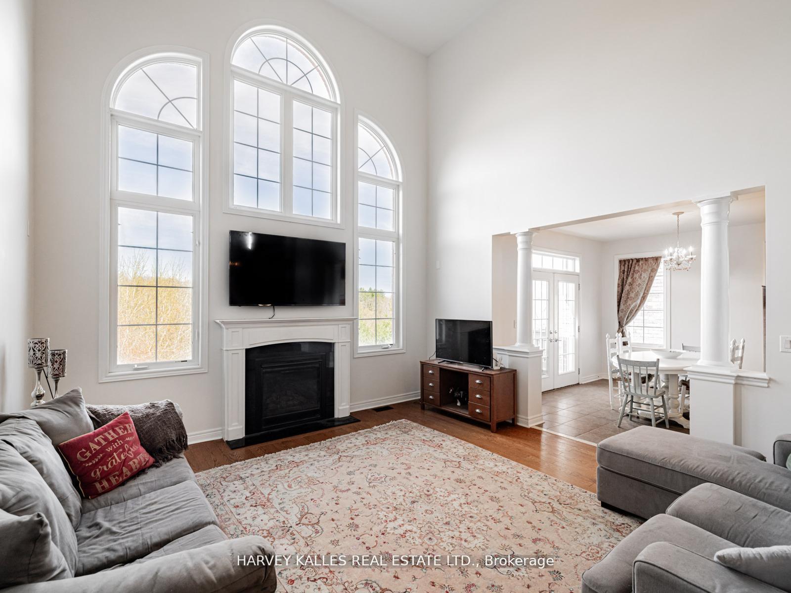 Photo 10 of 41 William Bowes Boulevard, Vaughan, Patterson — HOMEH