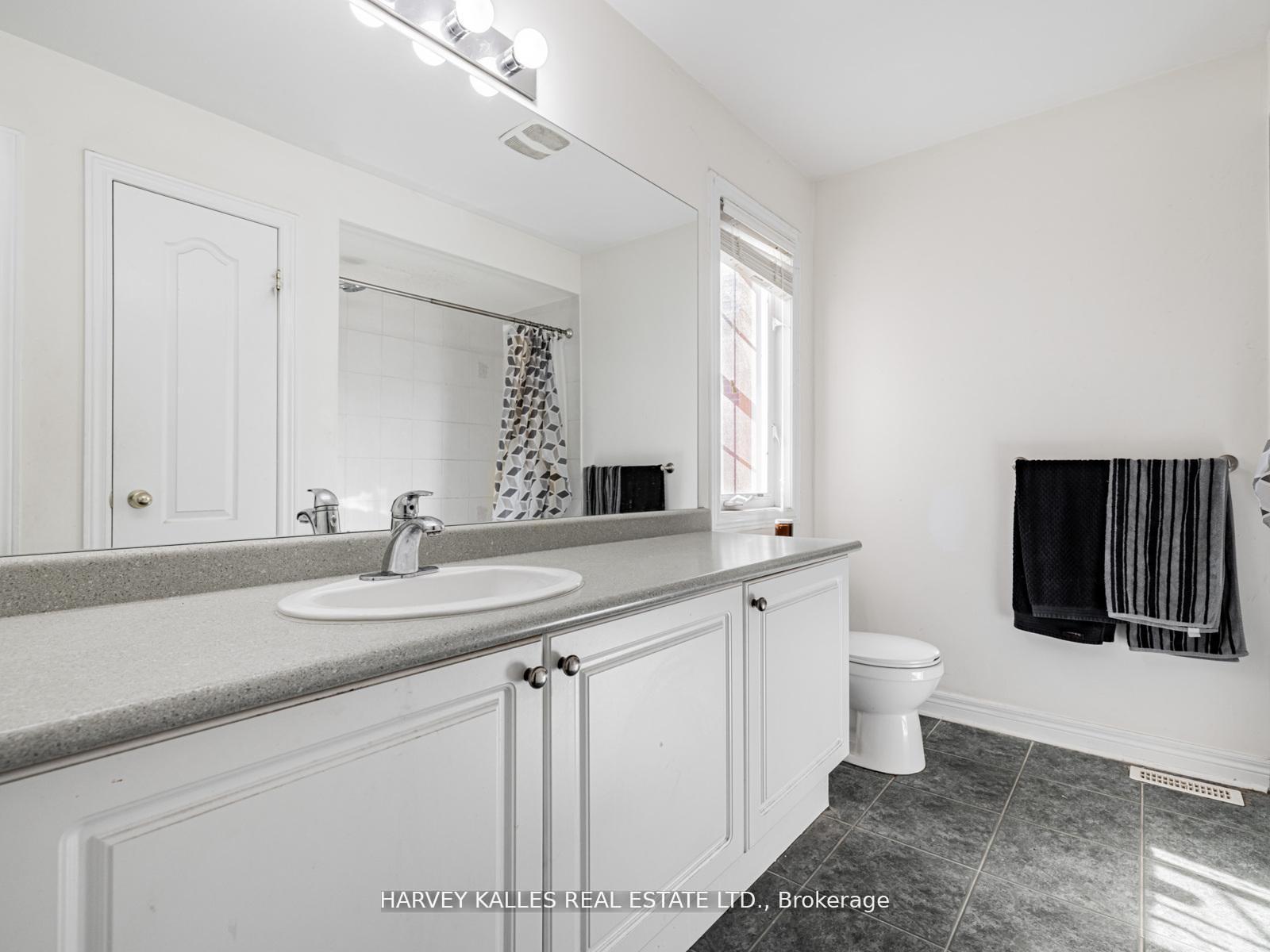 Photo 22 of 41 William Bowes Boulevard, Vaughan, Patterson — HOMEH