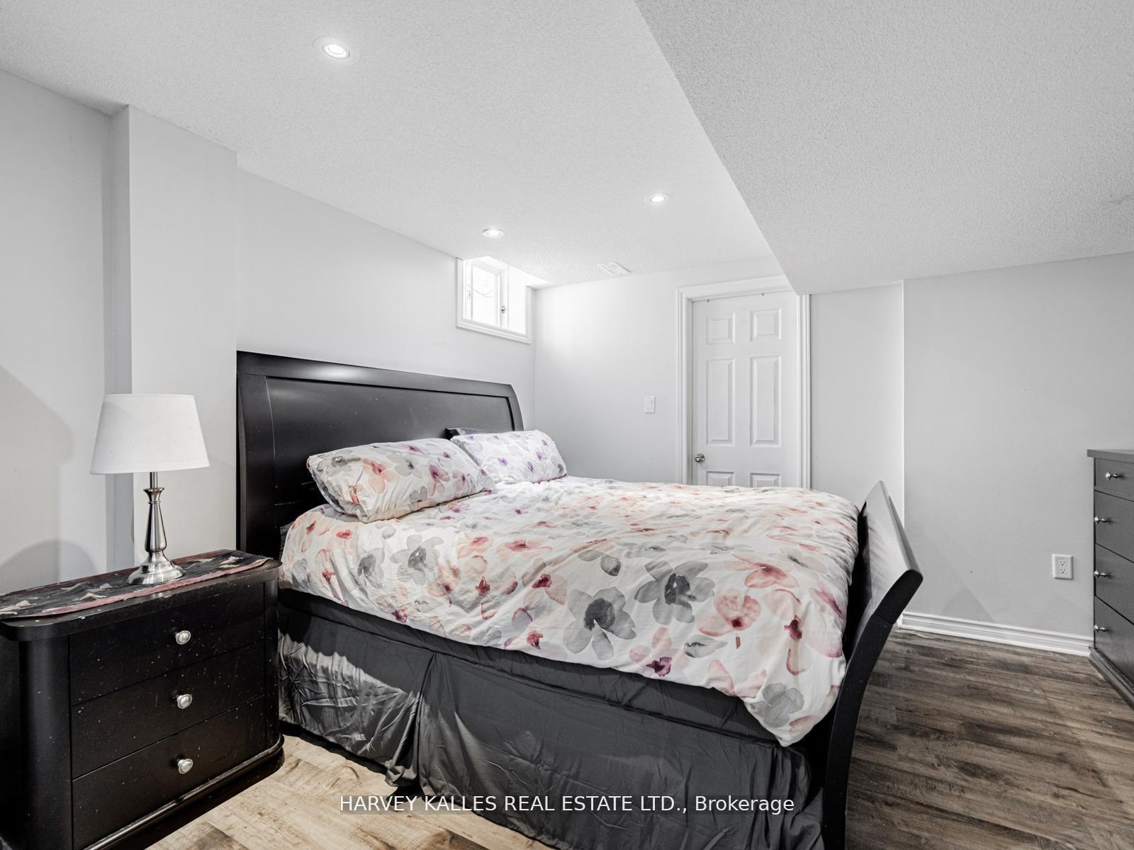 Photo 29 of 41 William Bowes Boulevard, Vaughan, Patterson — HOMEH