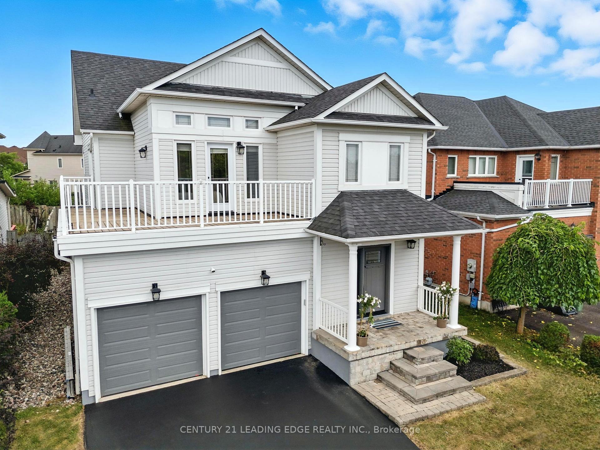 Front of 360 Whitby Shores Greenway