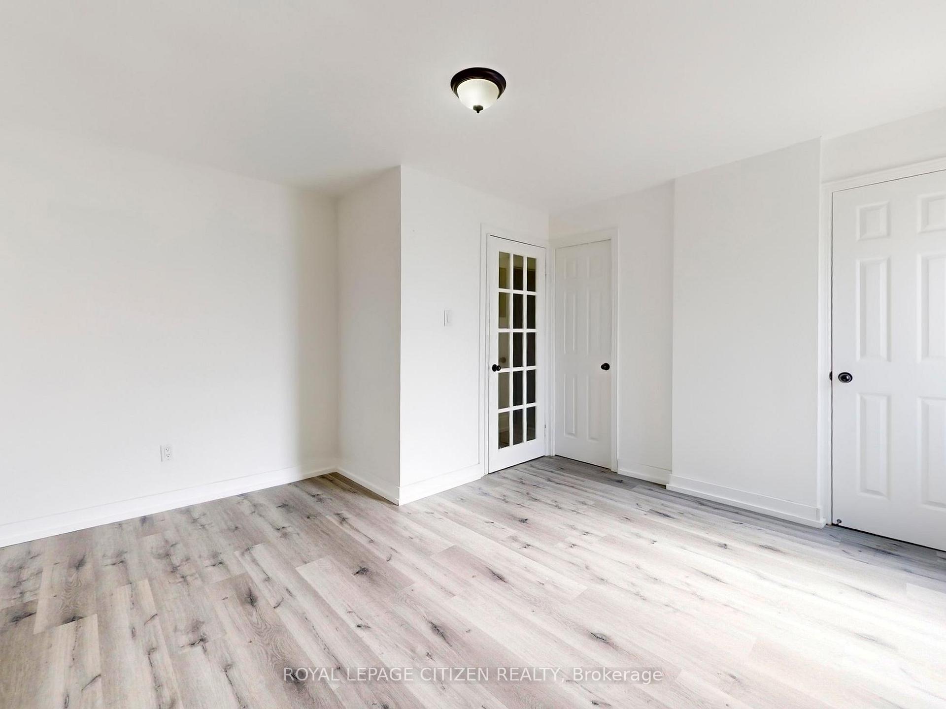 Photo 2 of 10084 Keele Street, Vaughan, Maple — HOMEH