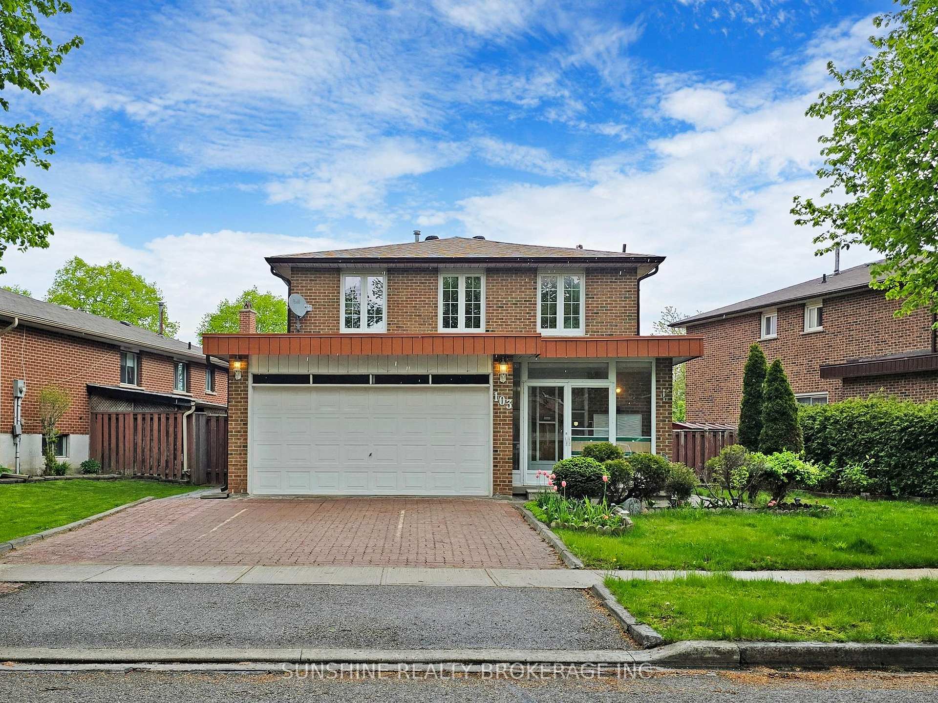 Photo 1 of 103 Longmeadow Crescent, Markham, Milliken Mills West — HOMEH