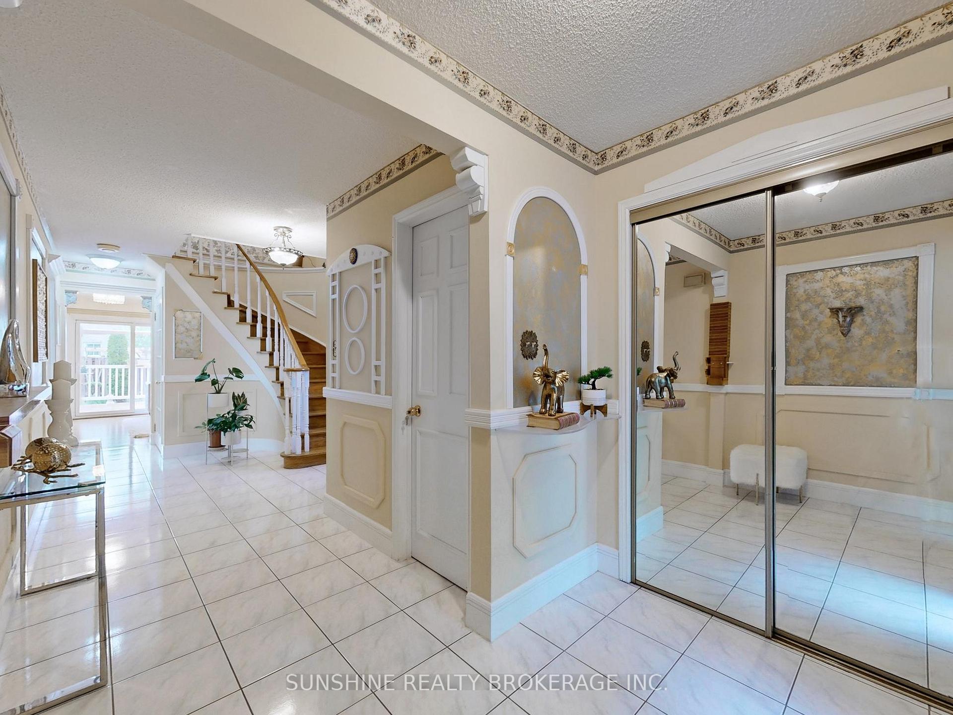 Photo 7 of 103 Longmeadow Crescent, Markham, Milliken Mills West — HOMEH