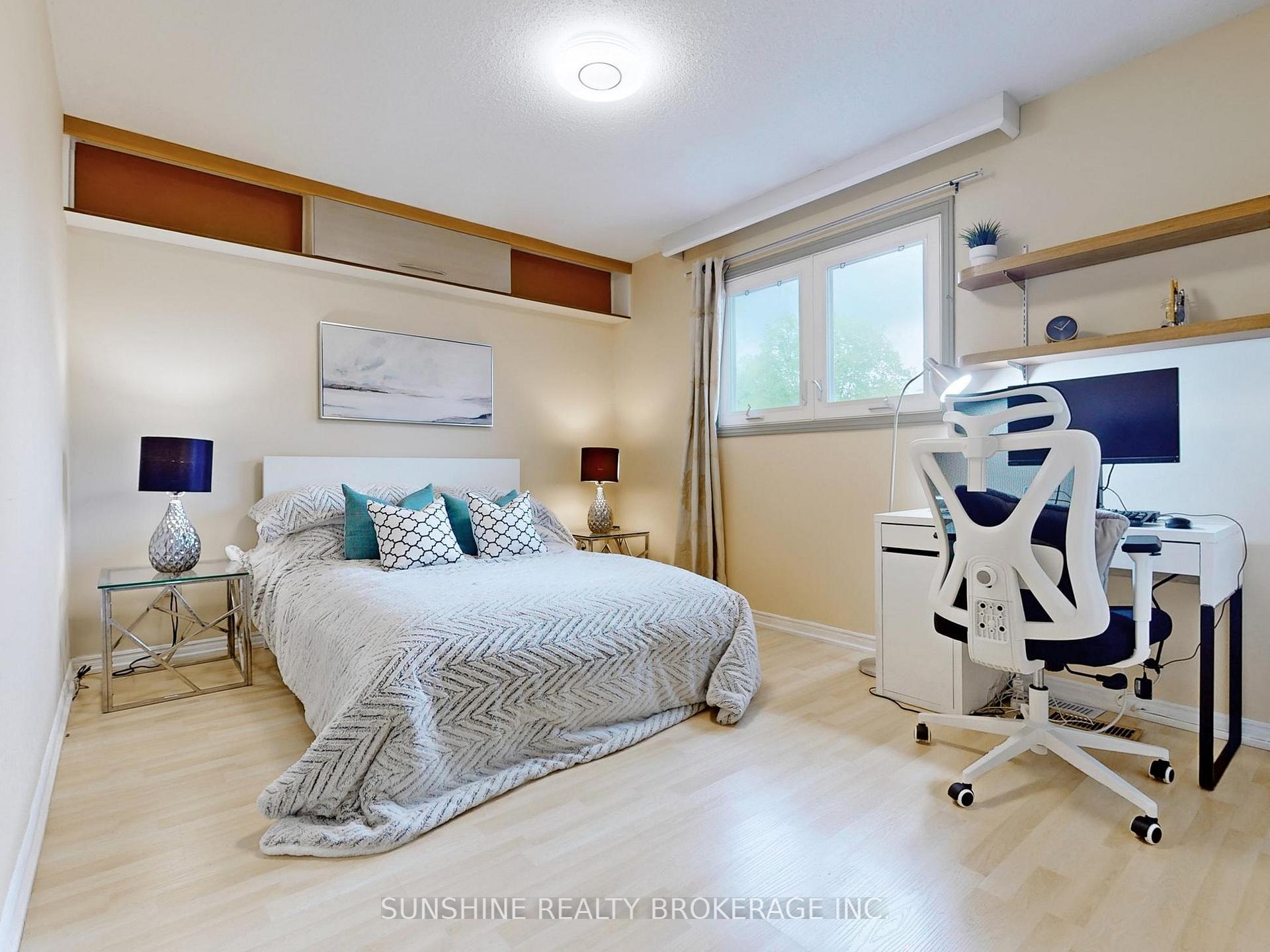 Photo 24 of 103 Longmeadow Crescent, Markham, Milliken Mills West — HOMEH