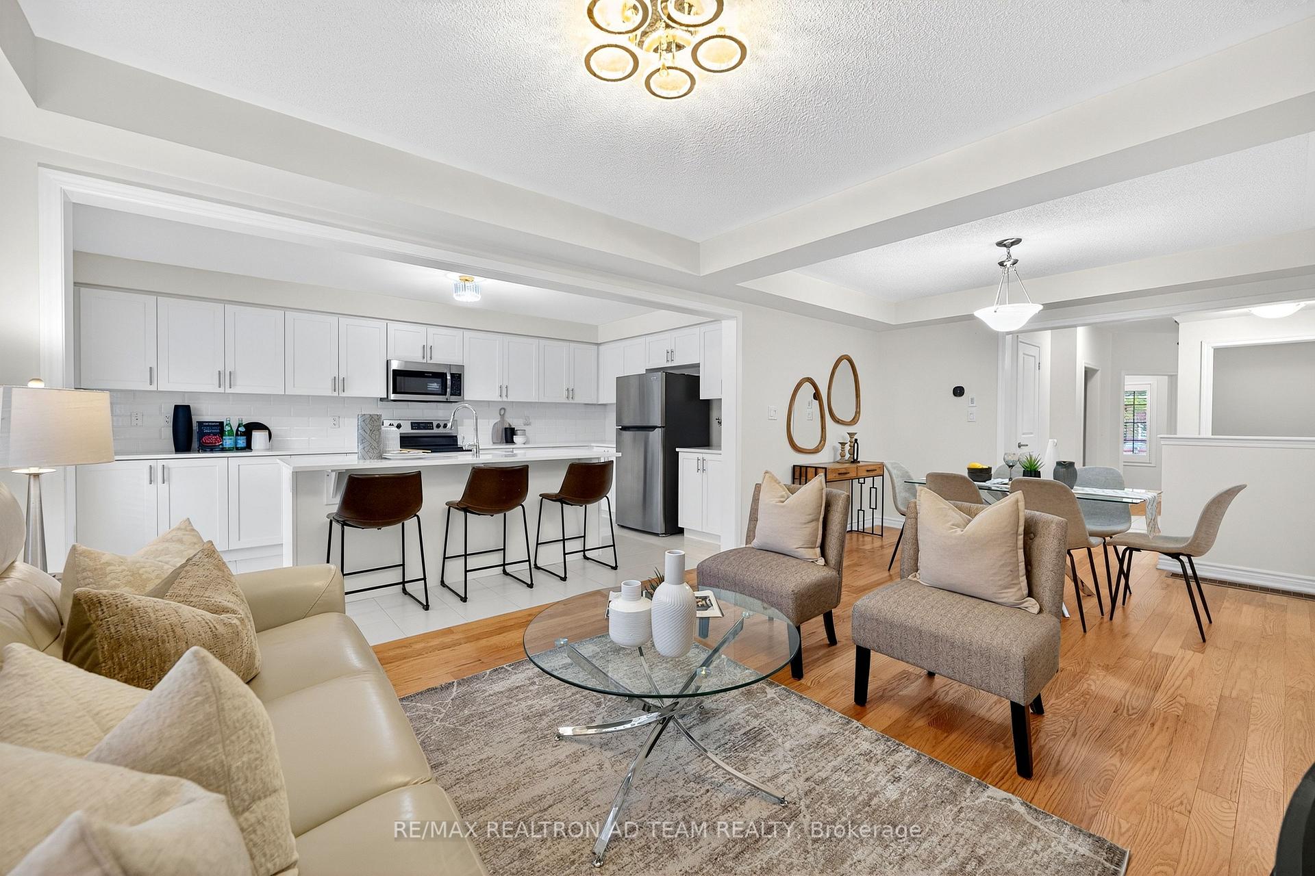 Photo 10 of 53 Littlebeck Crescent, Whitby, Rural Whitby — HOMEH