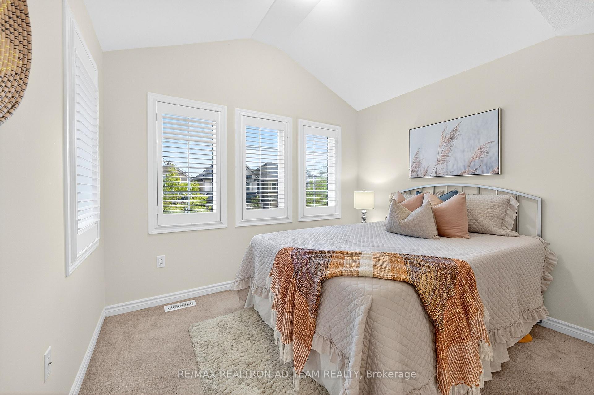 Photo 19 of 53 Littlebeck Crescent, Whitby, Rural Whitby — HOMEH