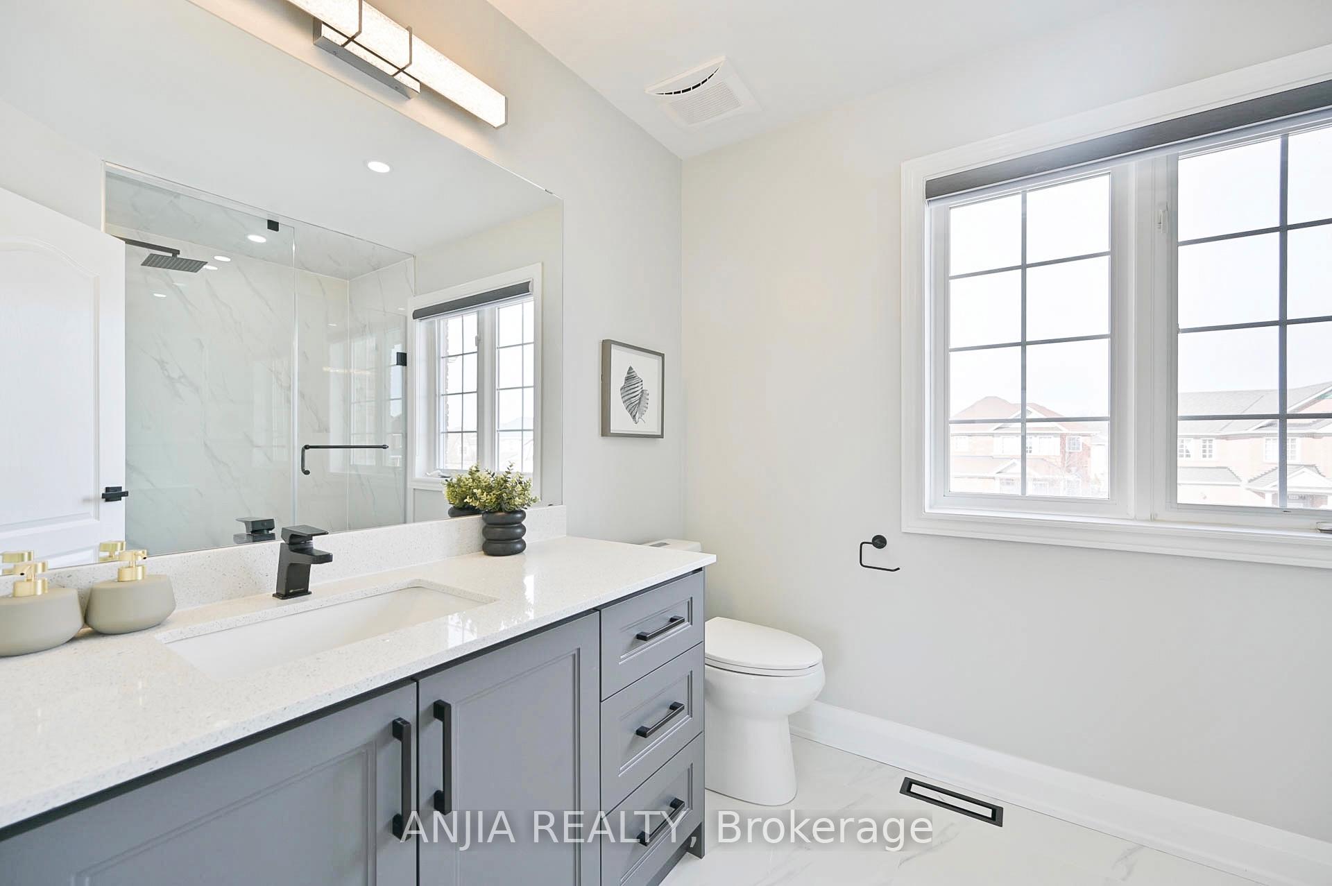 Photo 25 of 145 Edward Jeffreys Avenue, Markham, Wismer — HOMEH