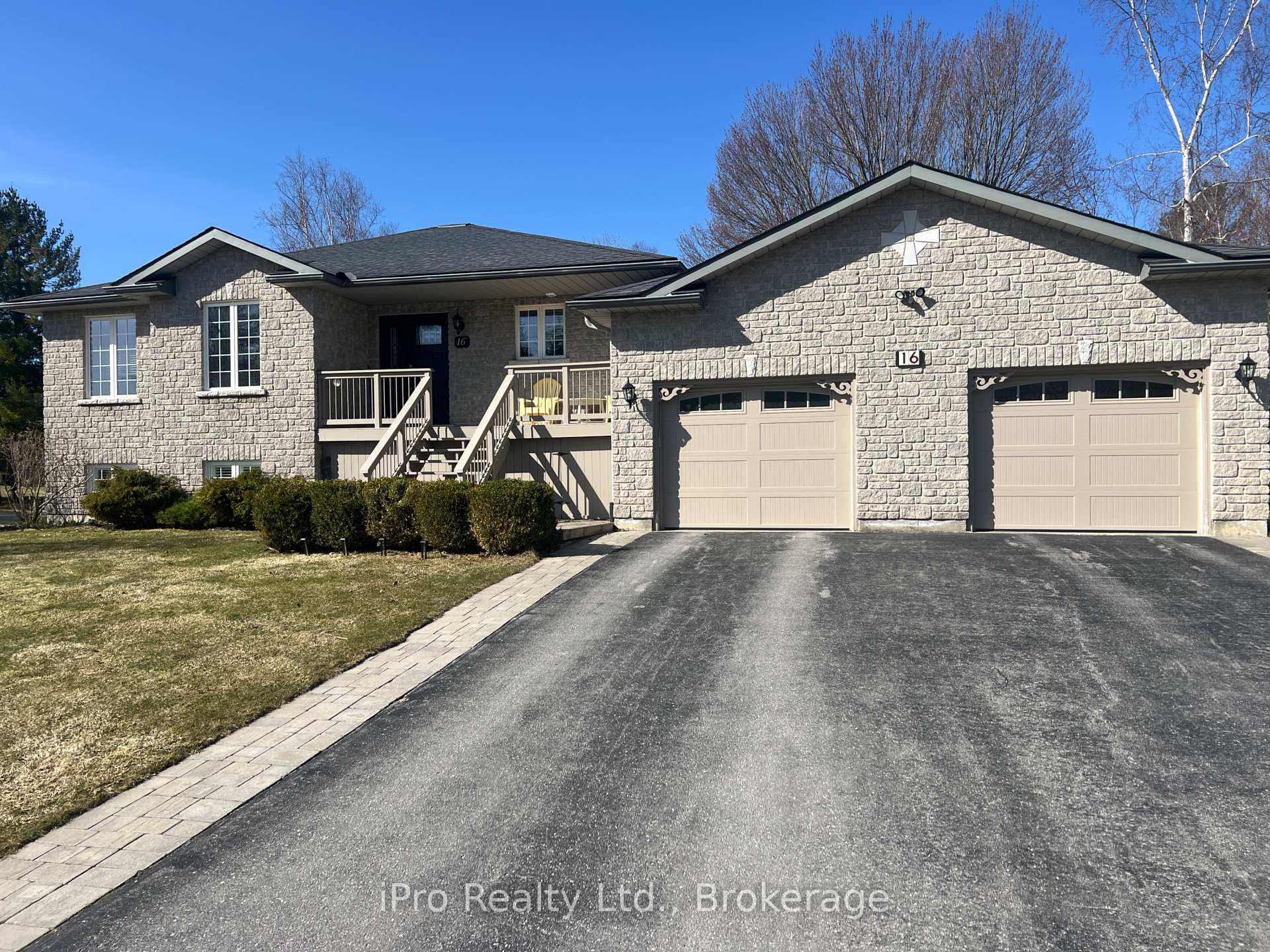 Front of 16 Martyn Drive