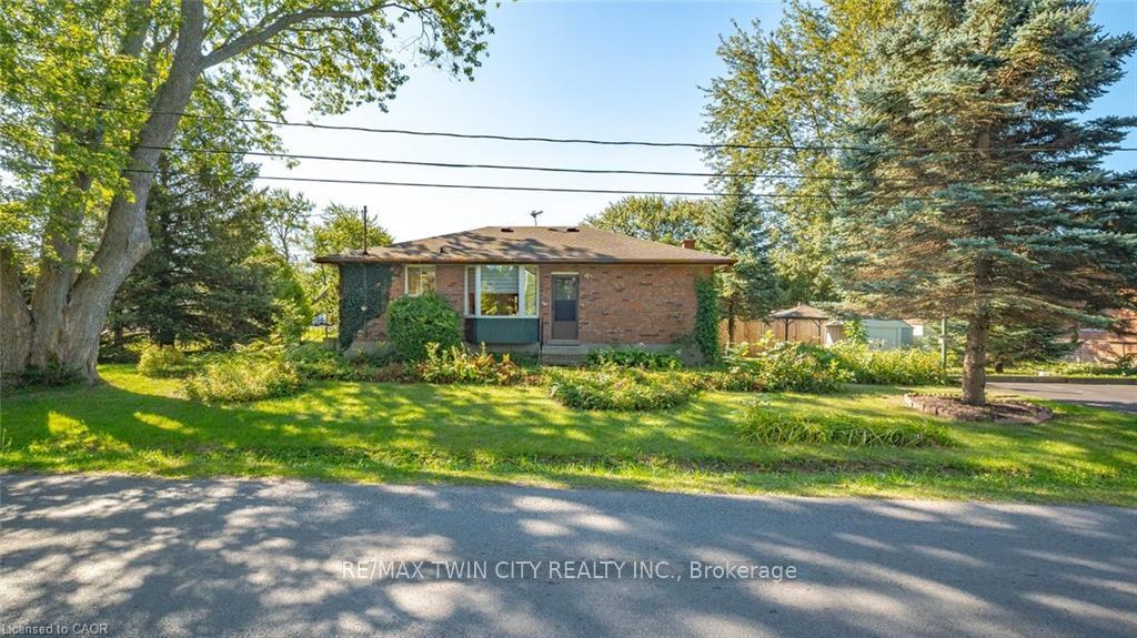Photo 1 of 873 South Pelham Road, Welland, N. Welland — HOMEH