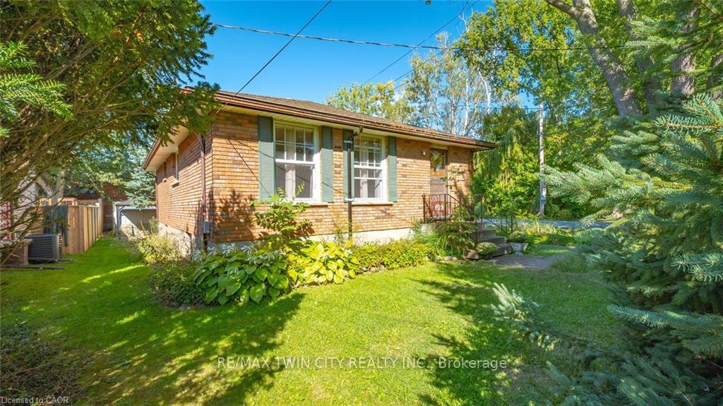Photo 5 of 873 South Pelham Road, Welland, N. Welland — HOMEH