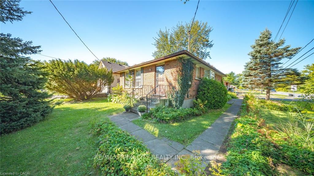 Photo 29 of 873 South Pelham Road, Welland, N. Welland — HOMEH
