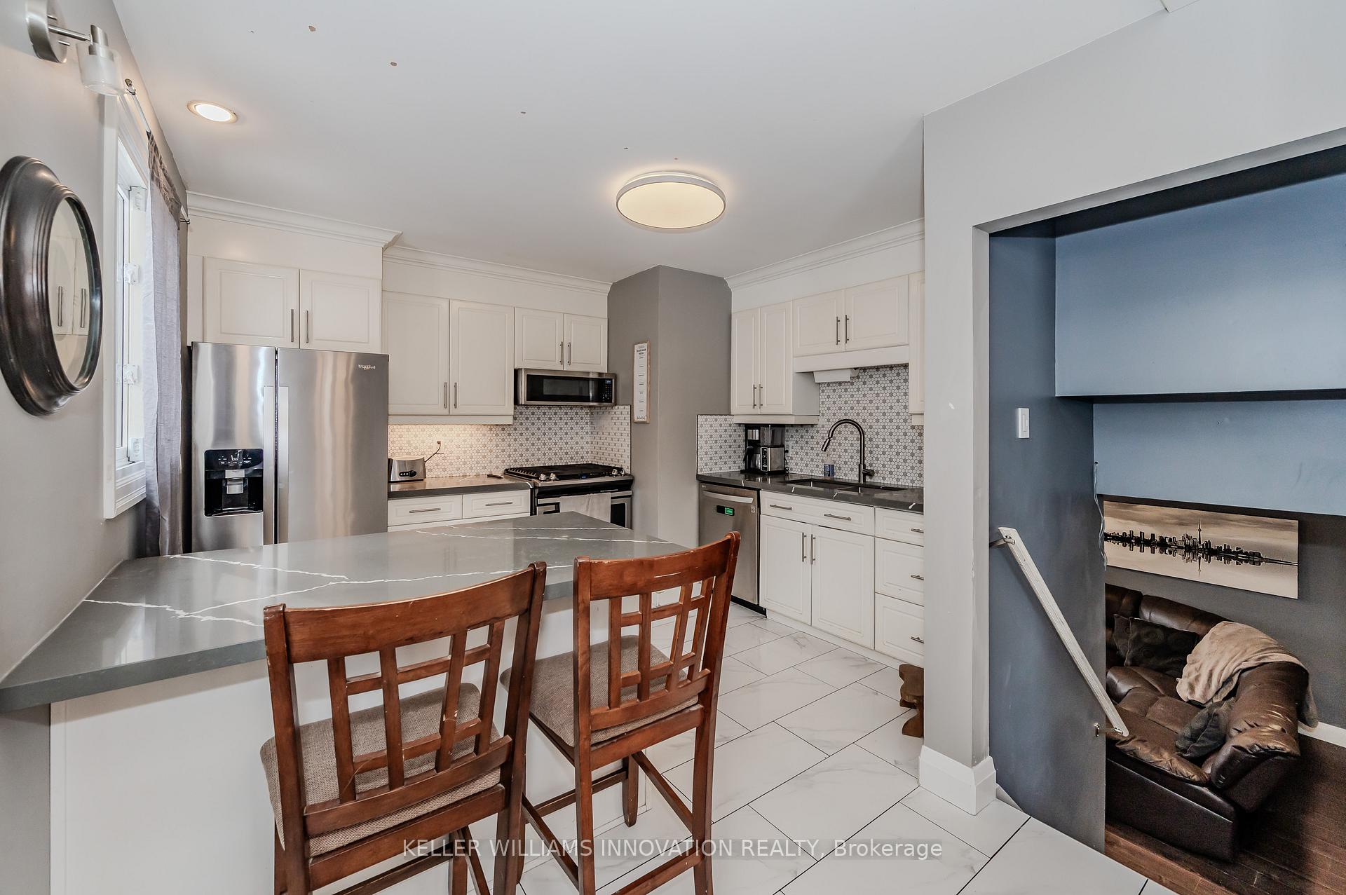Photo 8 of 555 Sprucehill Avenue, Waterloo — HOMEH
