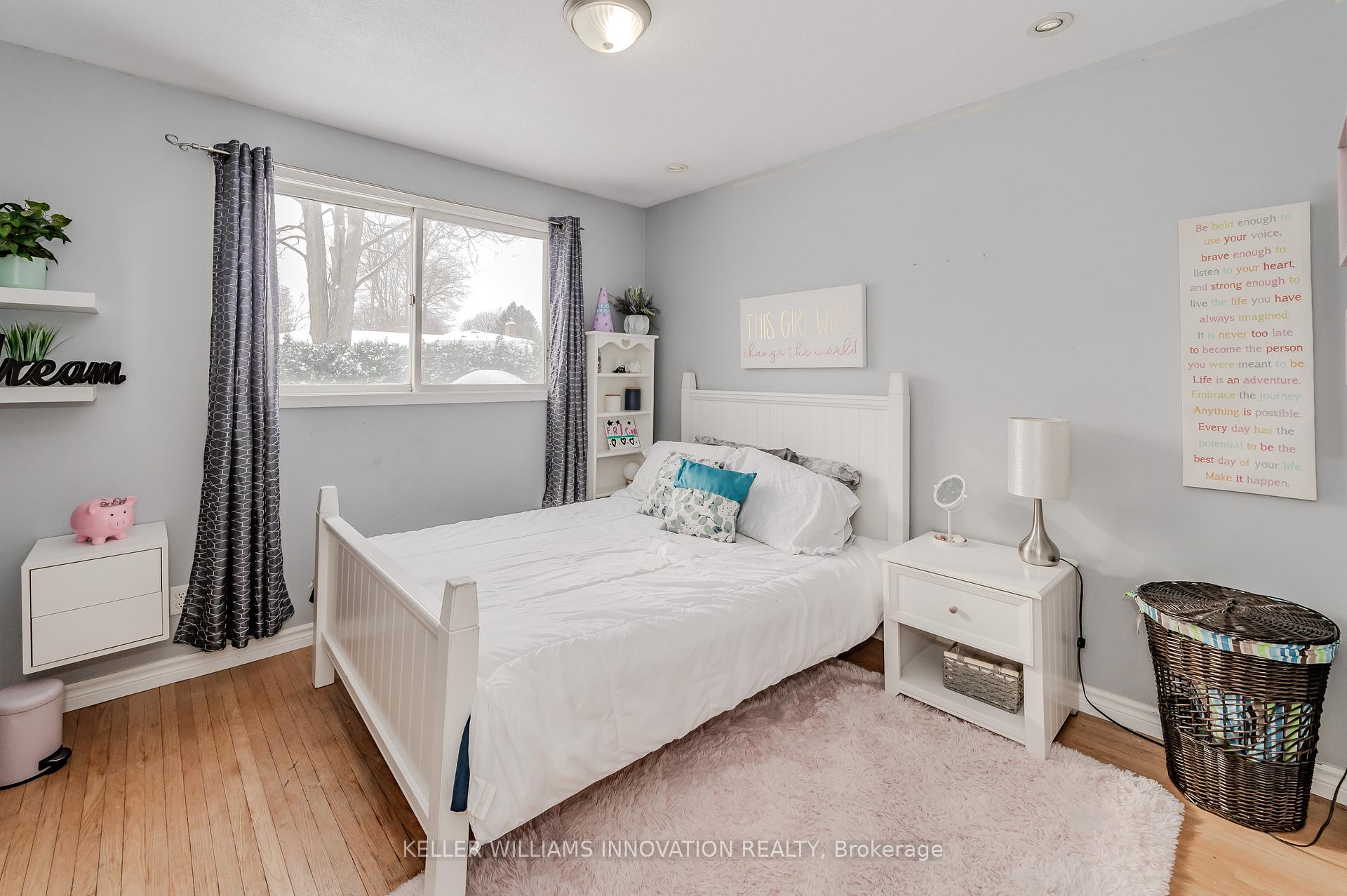 Photo 18 of 555 Sprucehill Avenue, Waterloo — HOMEH