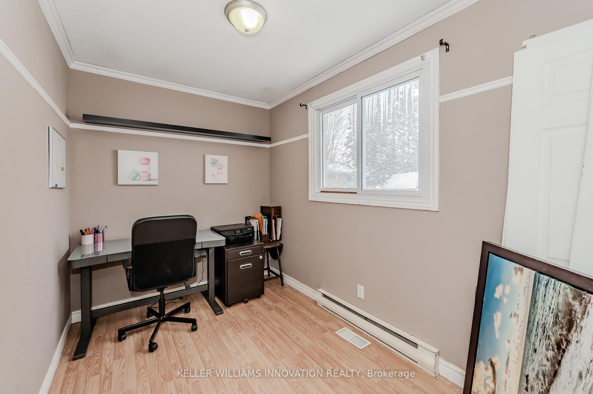 Photo 20 of 555 Sprucehill Avenue, Waterloo — HOMEH