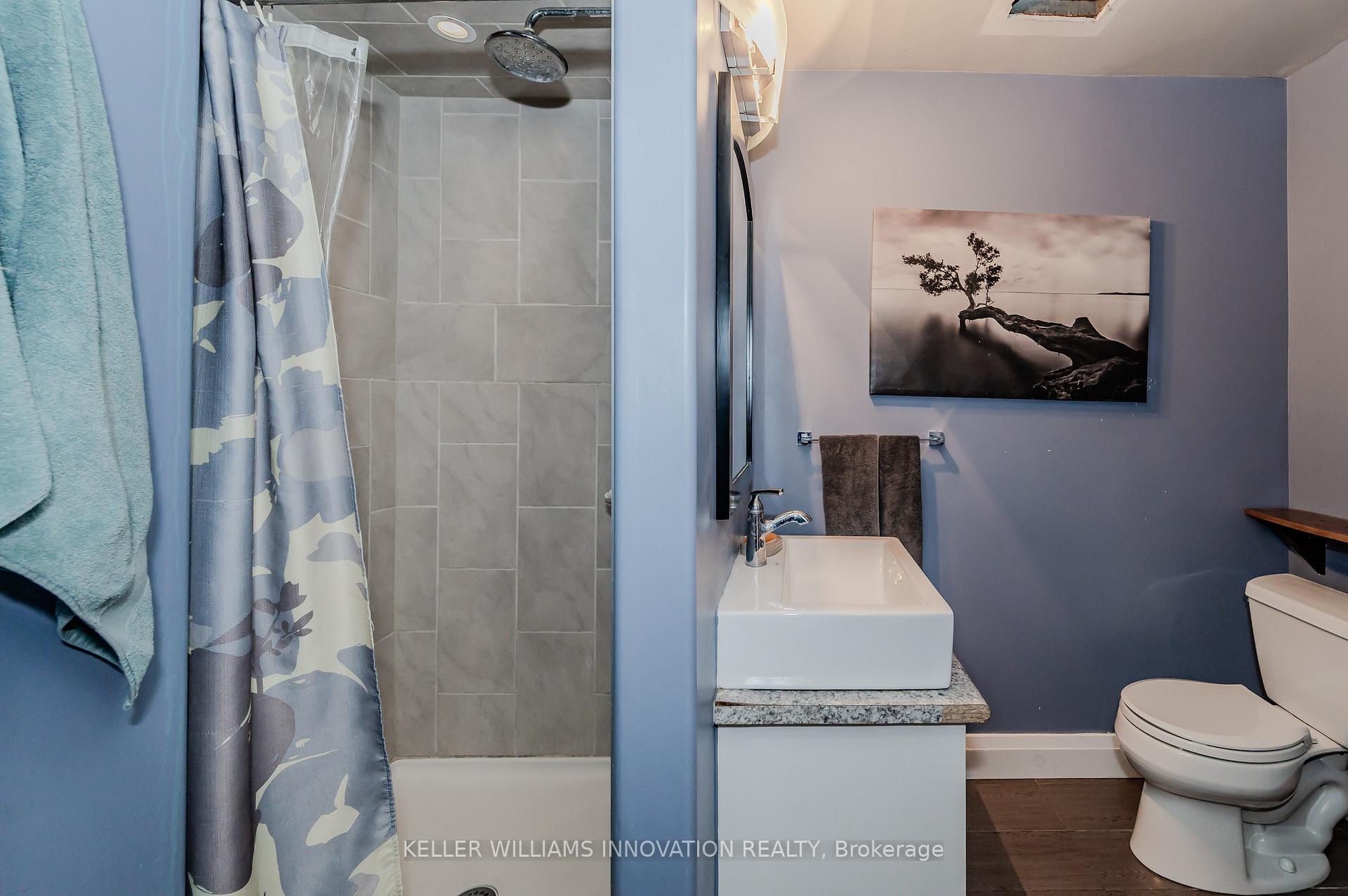 Photo 25 of 555 Sprucehill Avenue, Waterloo — HOMEH
