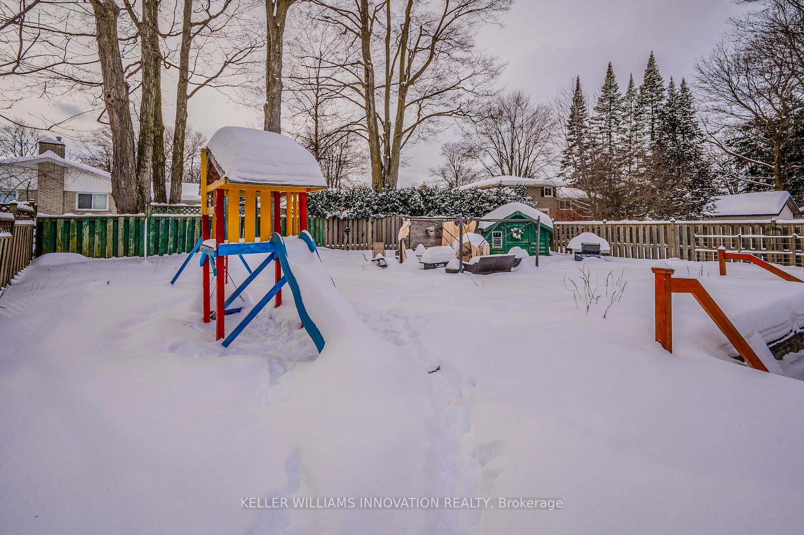 Photo 26 of 555 Sprucehill Avenue, Waterloo — HOMEH