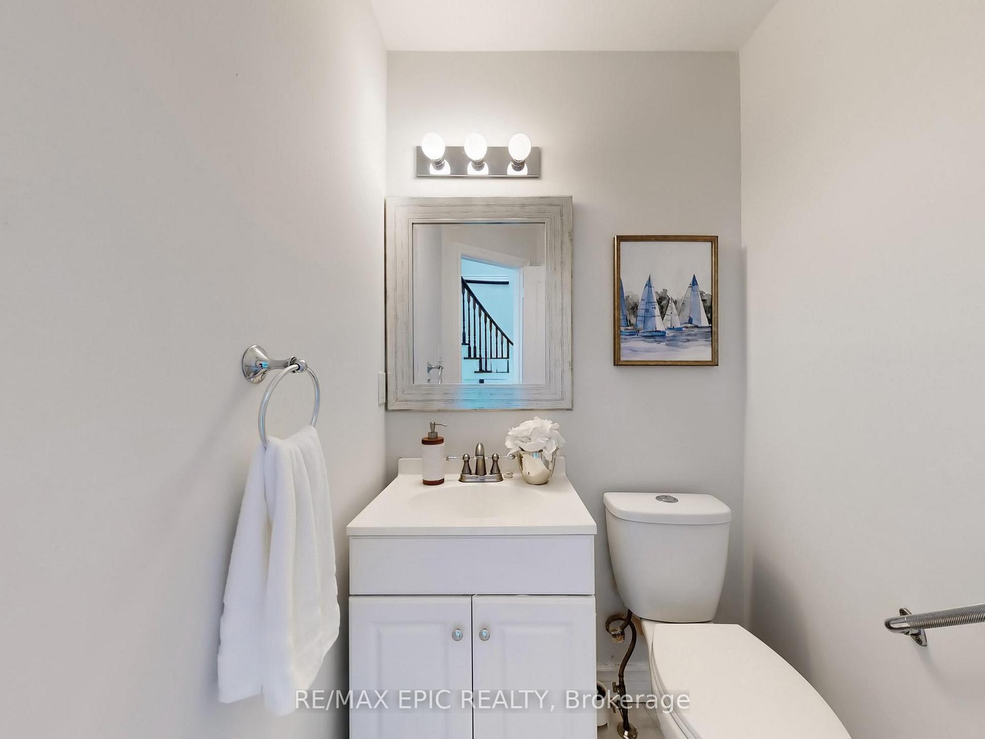 Photo 14 of 10 Corner Stone Crescent, Whitby, Rolling Acres — HOMEH