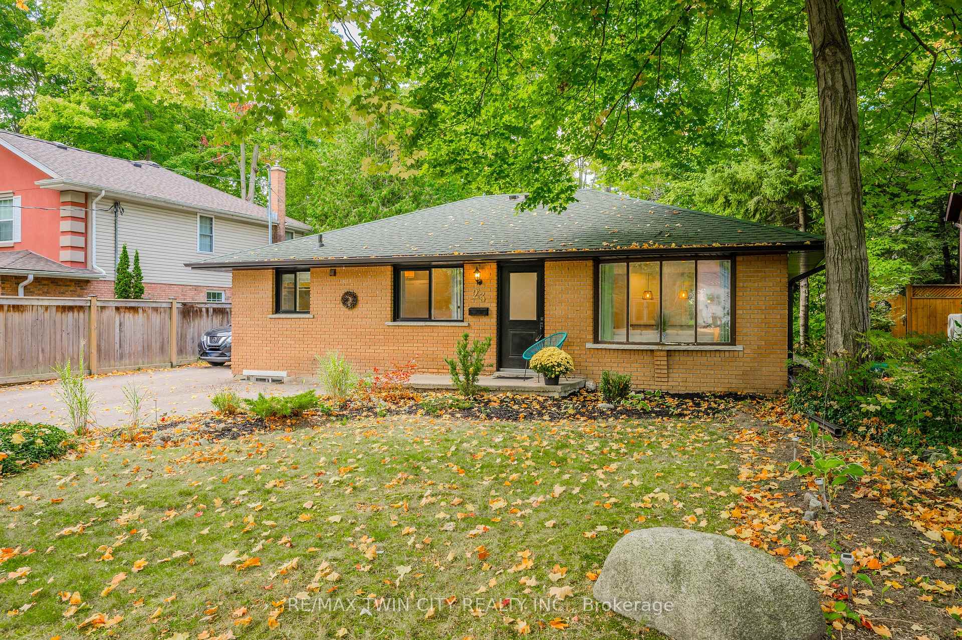 Photo 3 of 23 McDougall Road, Waterloo — HOMEH