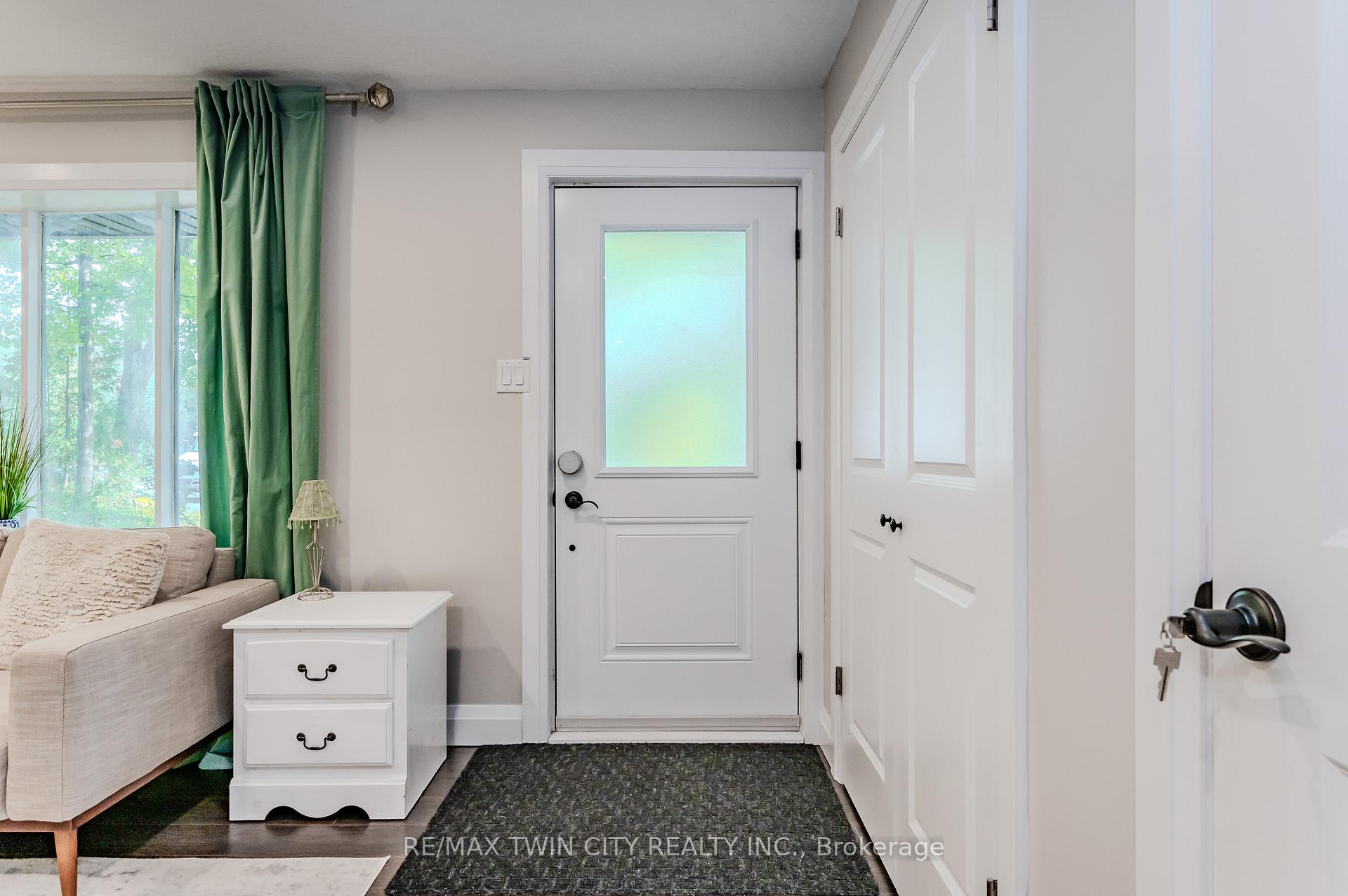 Photo 6 of 23 McDougall Road, Waterloo — HOMEH