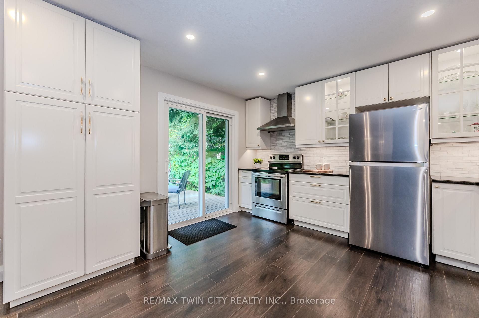 Photo 15 of 23 McDougall Road, Waterloo — HOMEH