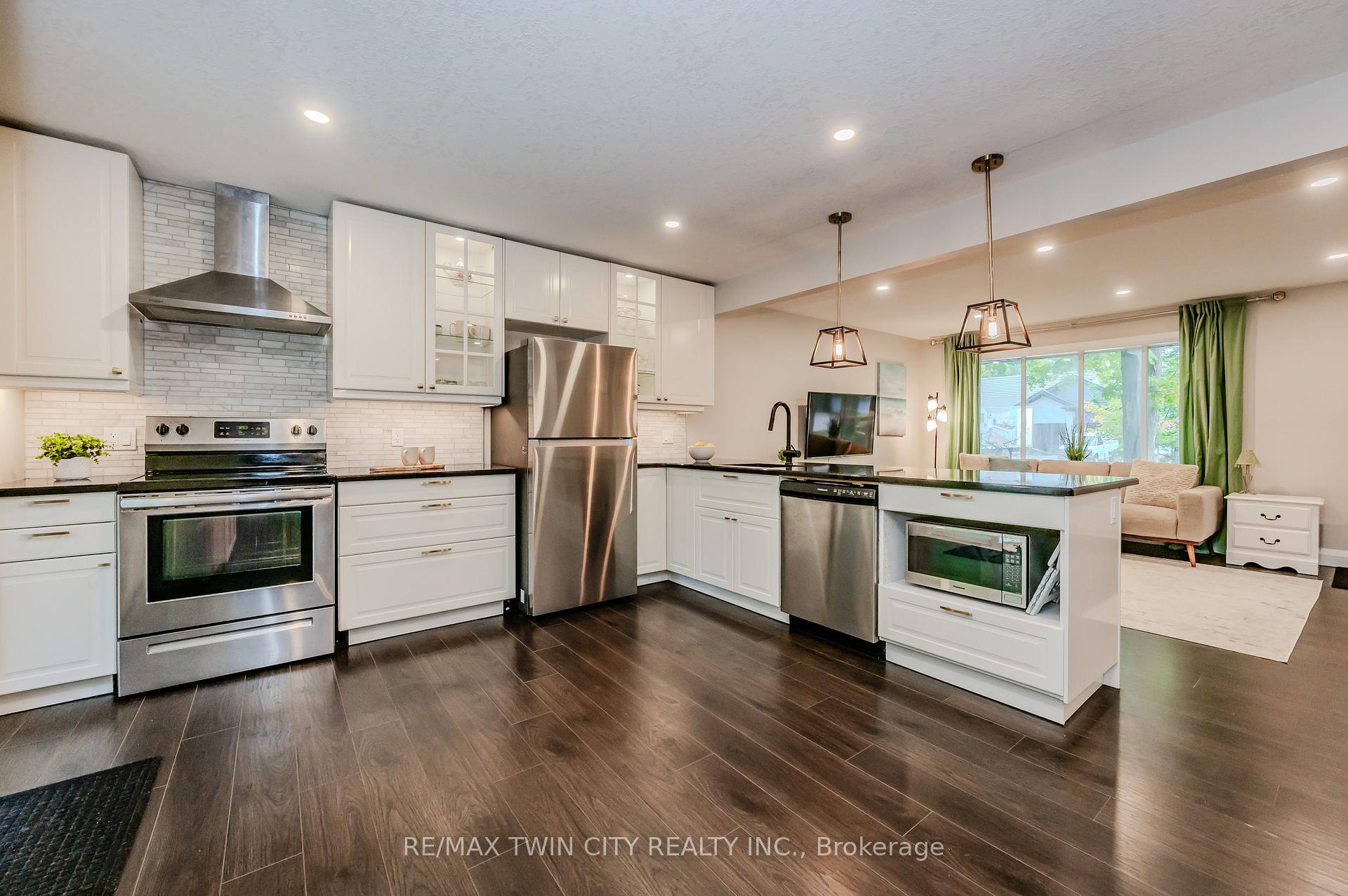 Photo 16 of 23 McDougall Road, Waterloo — HOMEH