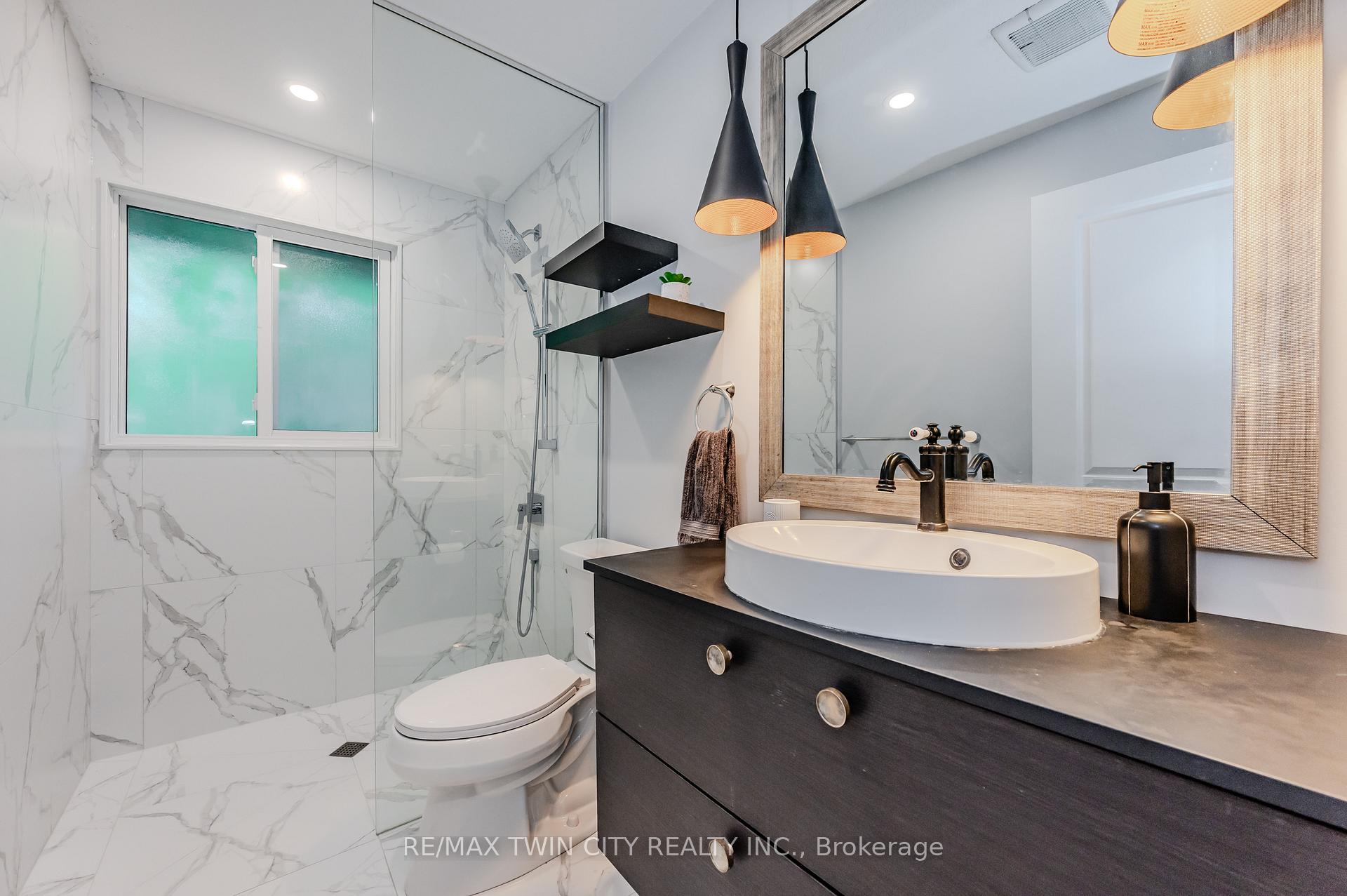 Photo 19 of 23 McDougall Road, Waterloo — HOMEH