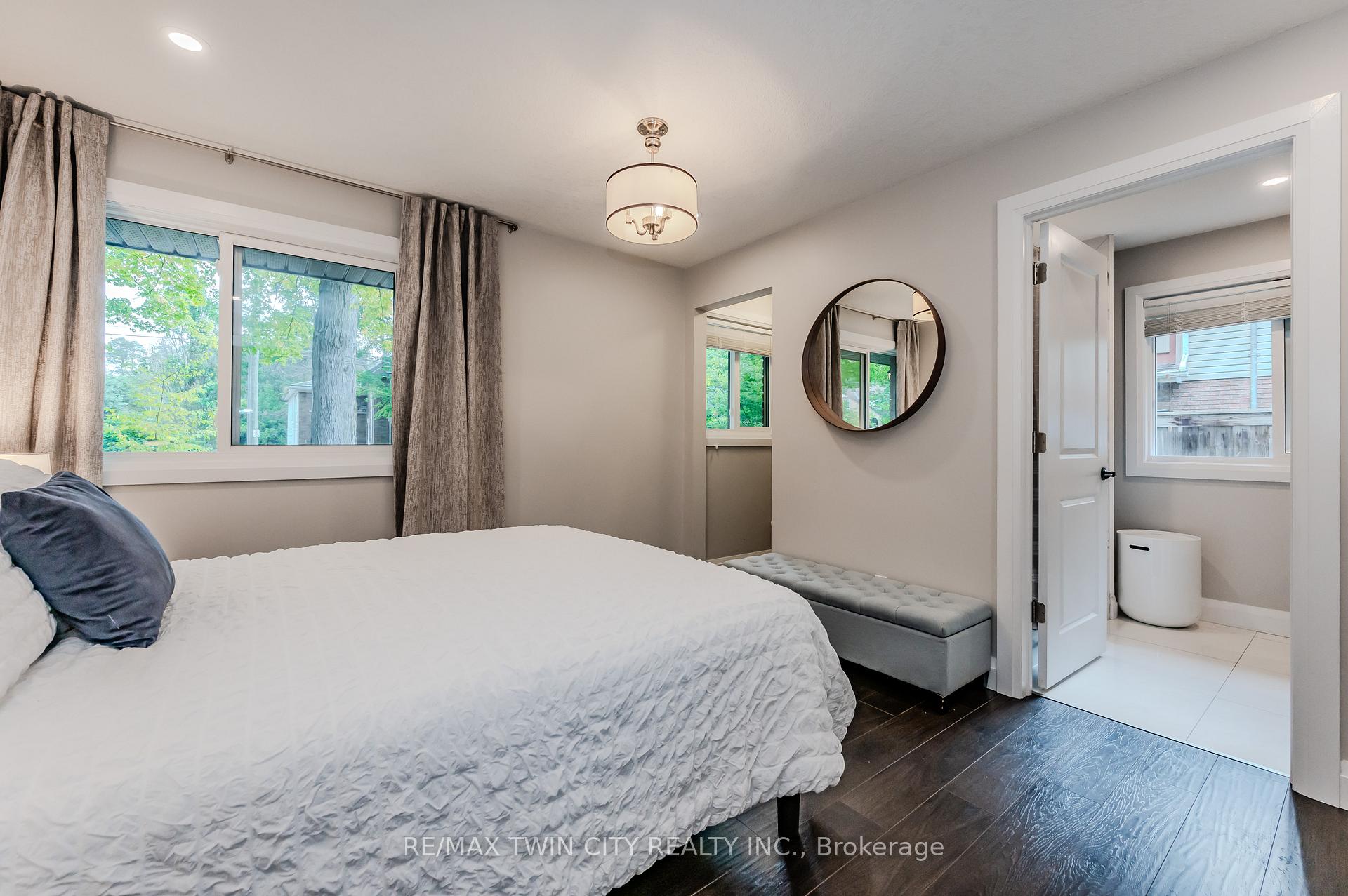 Photo 21 of 23 McDougall Road, Waterloo — HOMEH