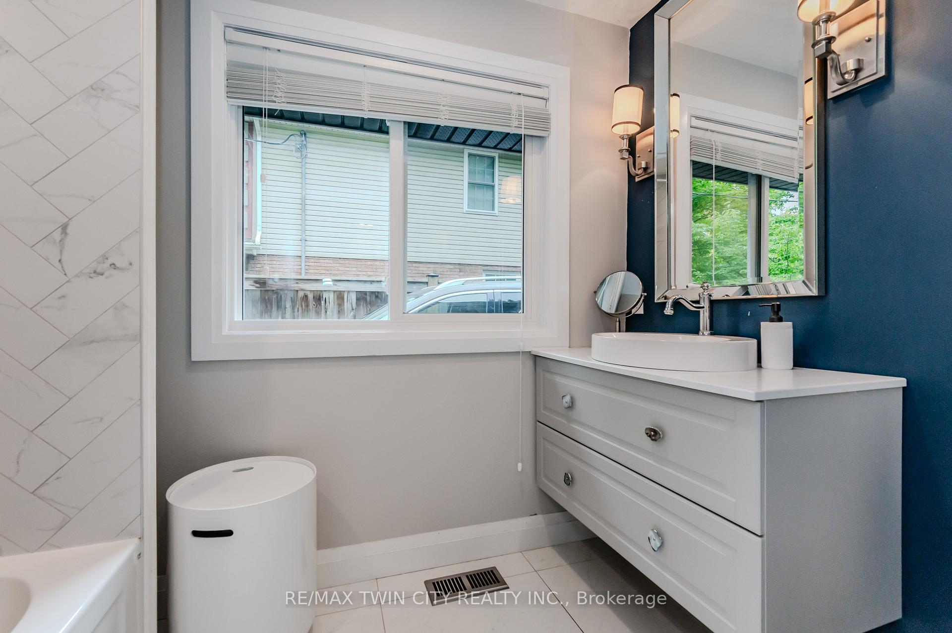 Photo 23 of 23 McDougall Road, Waterloo — HOMEH