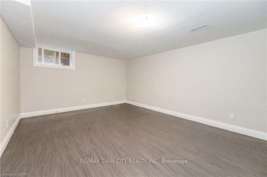 Photo 37 of 23 McDougall Road, Waterloo — HOMEH