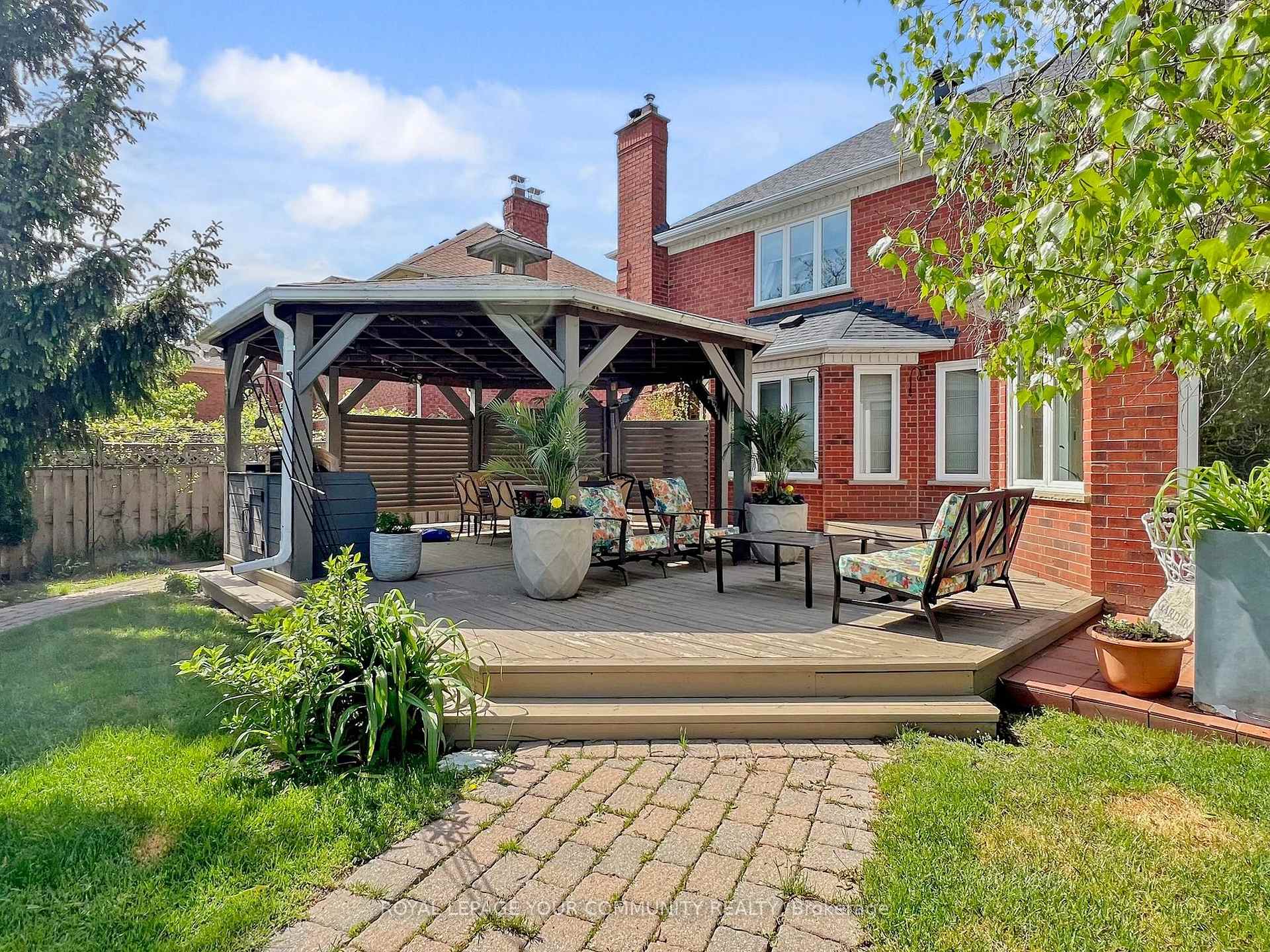 Photo 40 of 123 Kingsnorth Boulevard, Vaughan, East Woodbridge — HOMEH