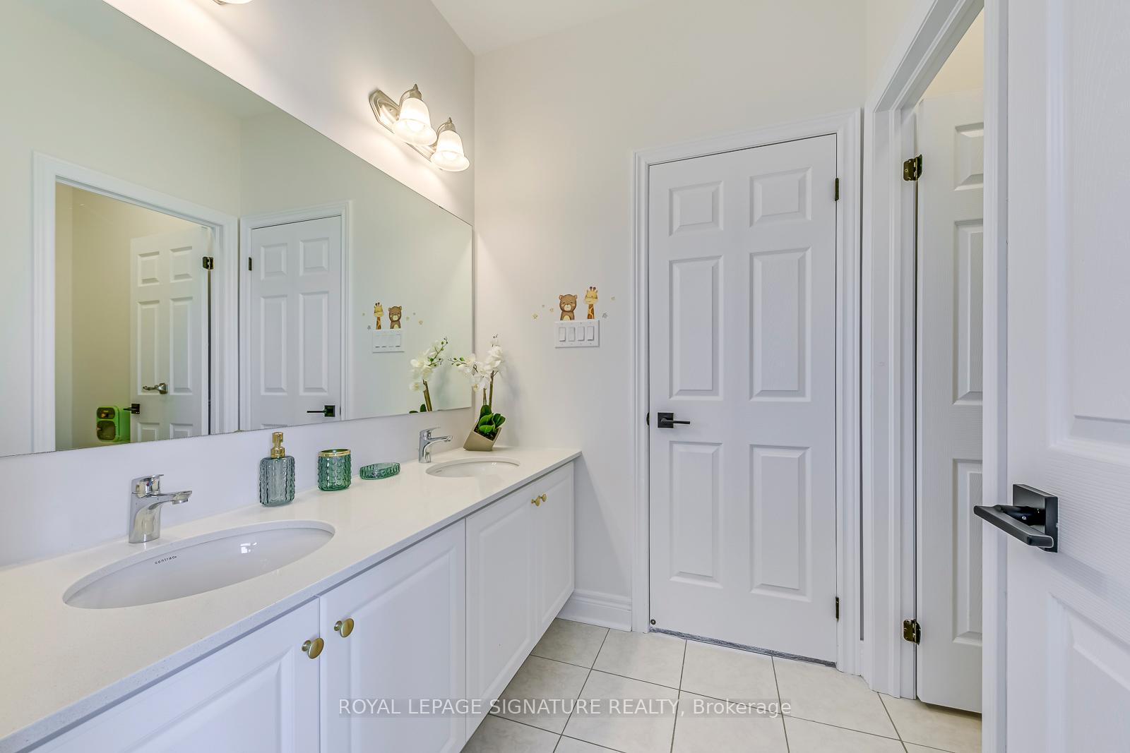 Photo 27 of 103 Jinnah Avenue, Markham, Middlefield — HOMEH