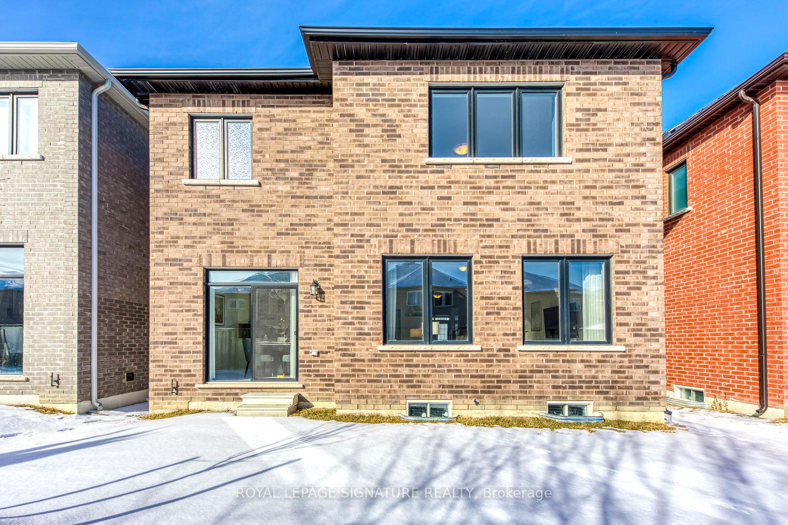 Photo 36 of 103 Jinnah Avenue, Markham, Middlefield — HOMEH