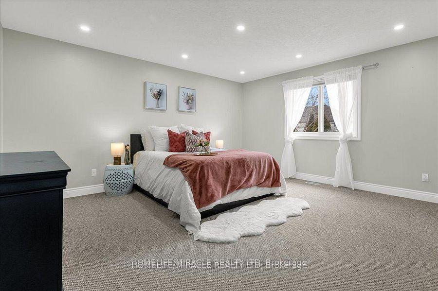 Photo 12 of 14 Snow Goose Crescent, Woolwich, Elmira — HOMEH