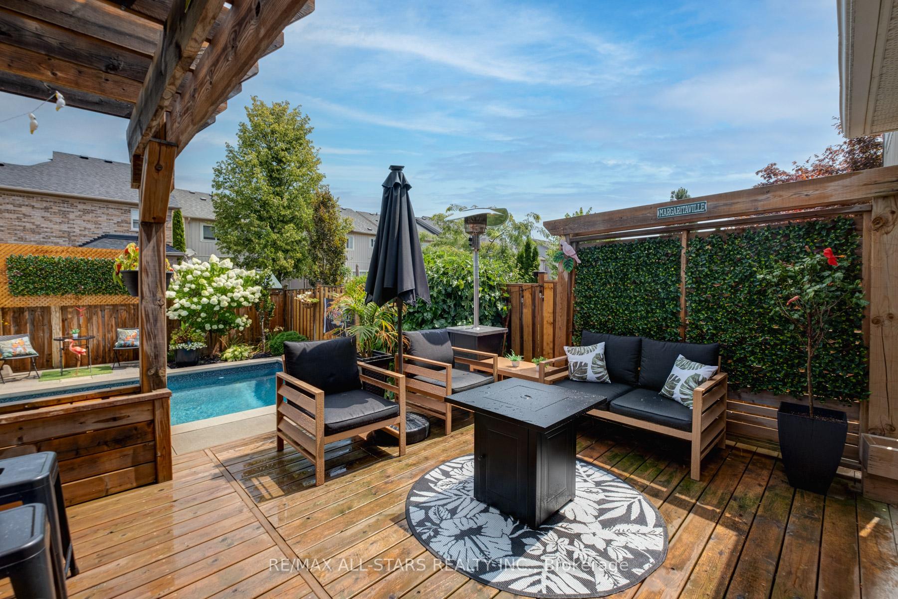 Photo 16 of 94 Bexley Crescent, Whitby, Brooklin — HOMEH