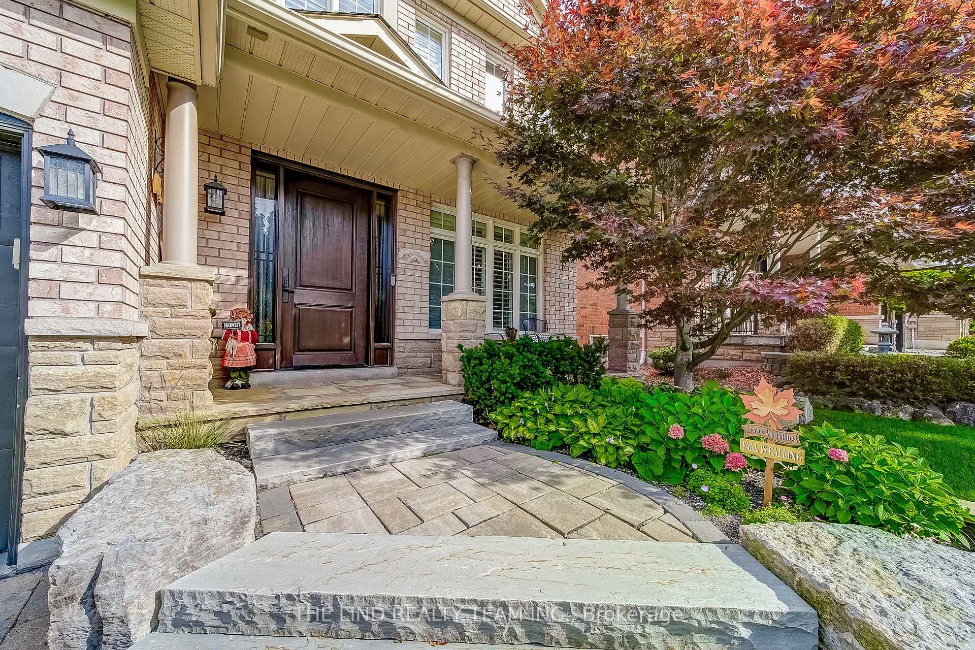 Photo 5 of 276 Willis Drive, Aurora, Aurora Highlands — HOMEH