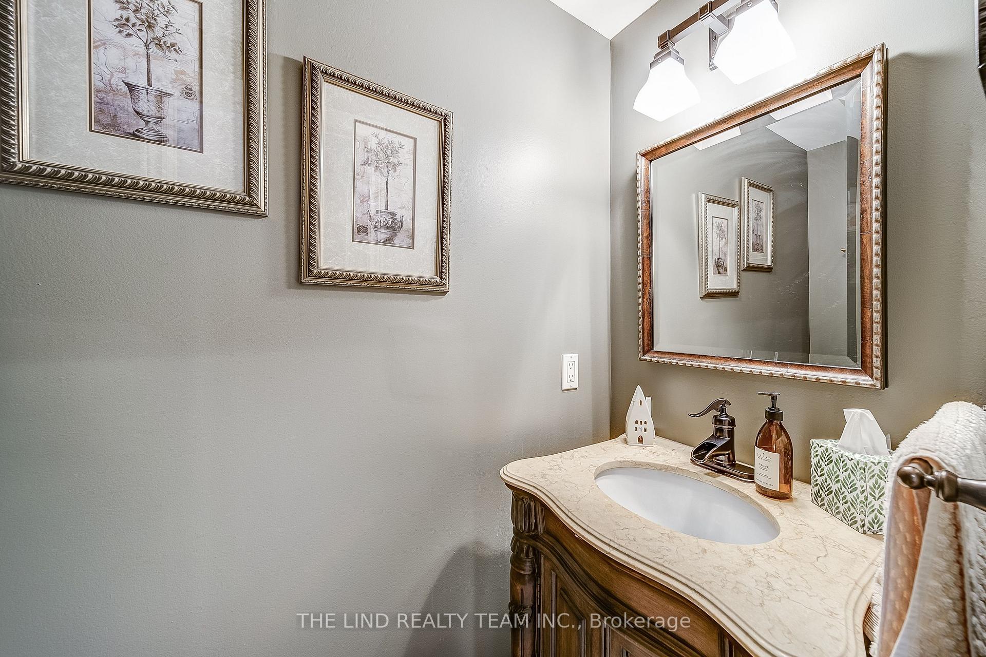 Photo 8 of 276 Willis Drive, Aurora, Aurora Highlands — HOMEH