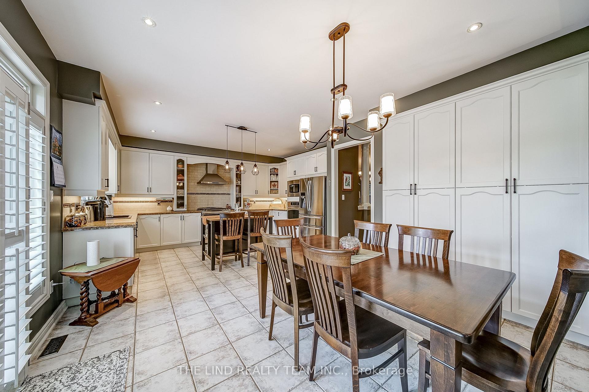Photo 20 of 276 Willis Drive, Aurora, Aurora Highlands — HOMEH