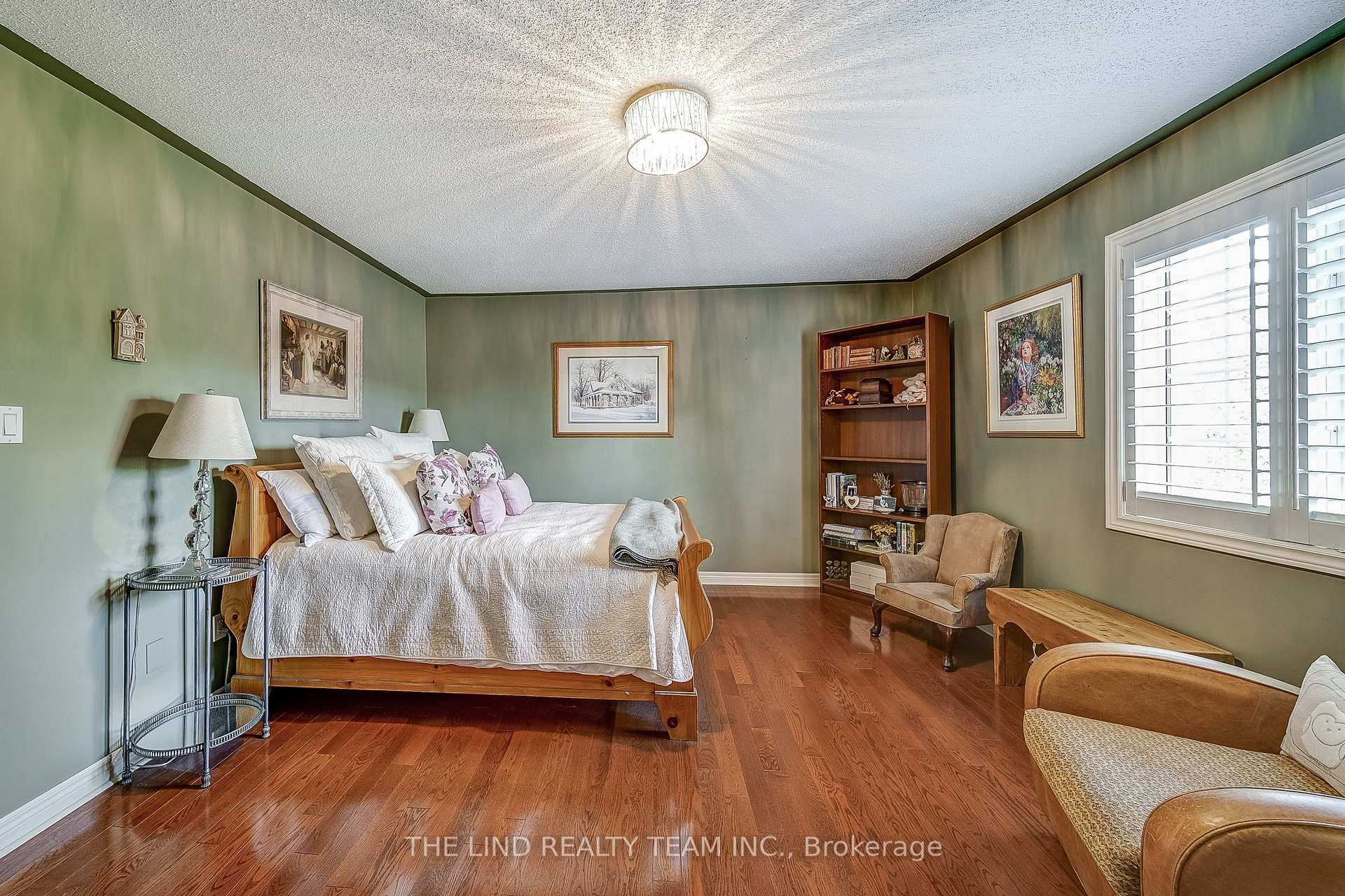 Photo 33 of 276 Willis Drive, Aurora, Aurora Highlands — HOMEH