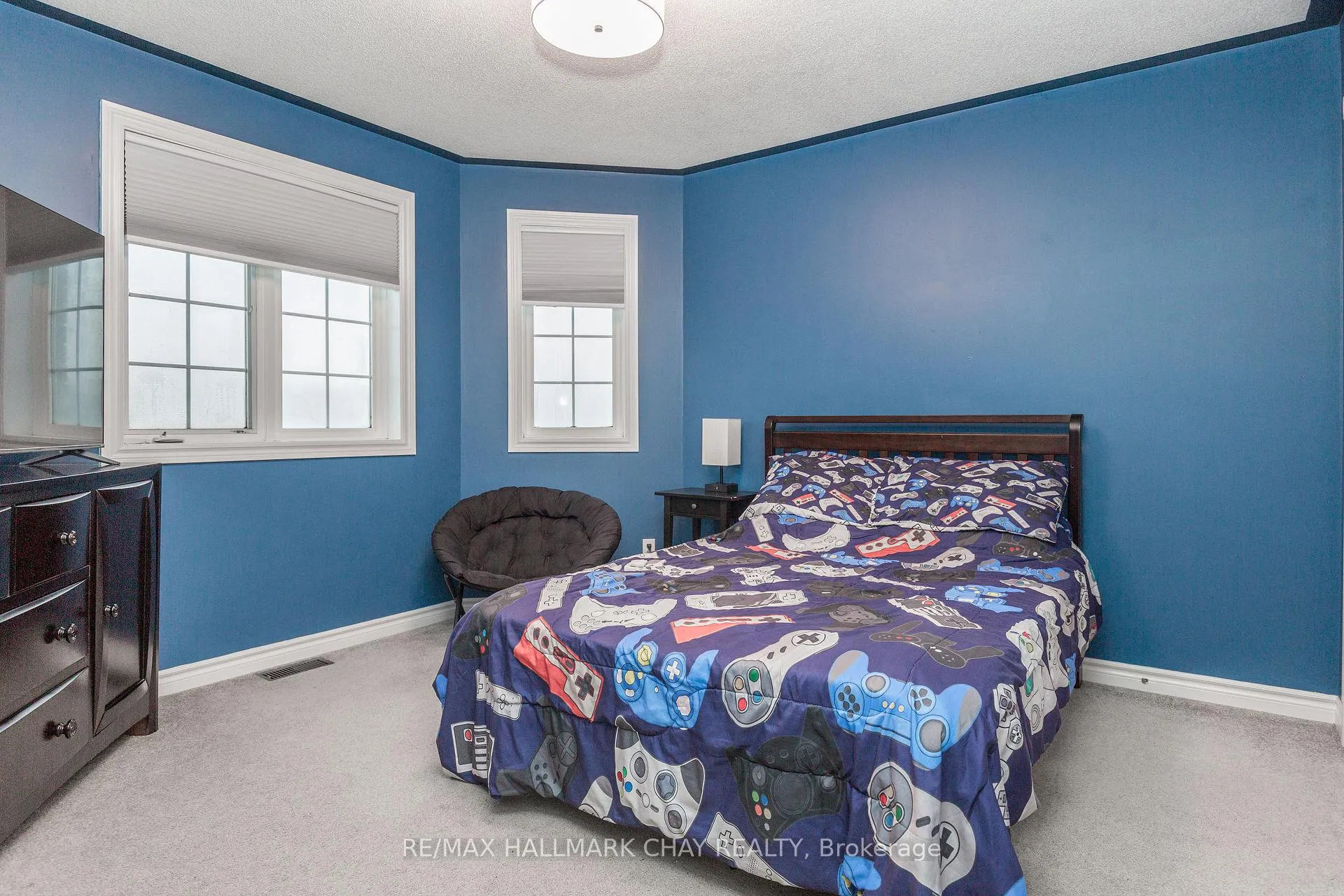 Photo 11 of 188 Pringle Drive, Barrie, Edgehill Drive — HOMEH