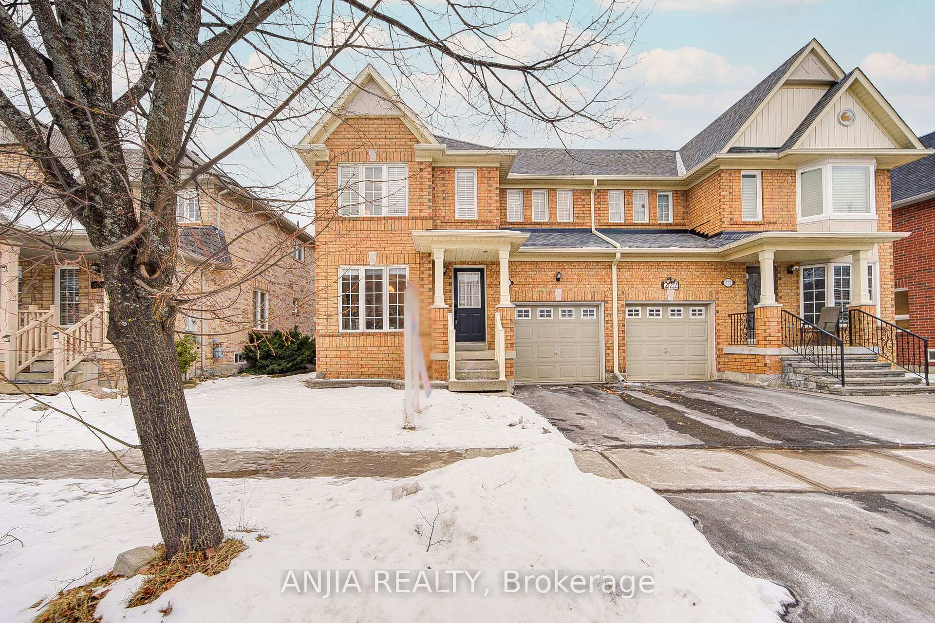 Photo 1 of 220 Hammersly Boulevard, Markham, Wismer — HOMEH