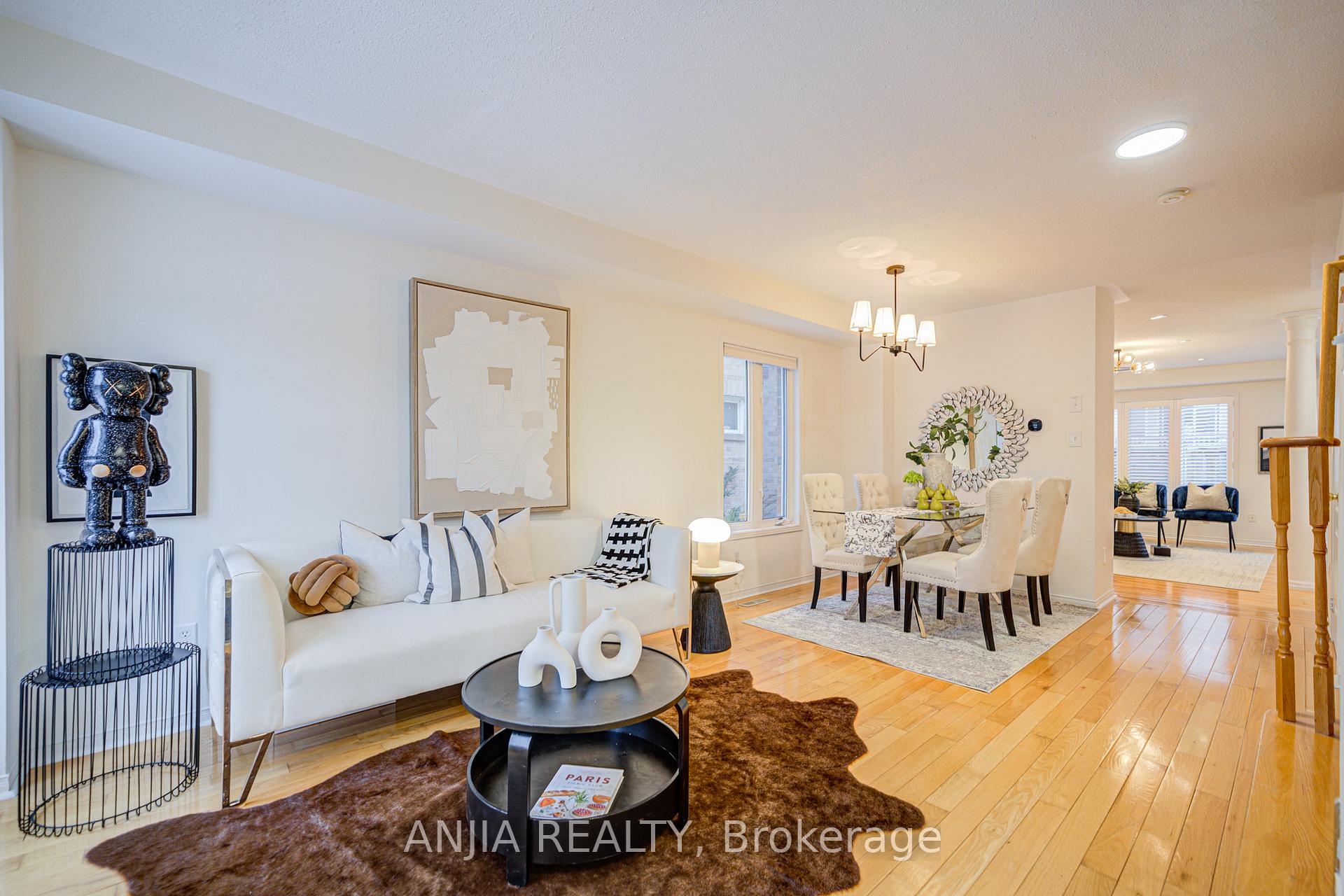Photo 5 of 220 Hammersly Boulevard, Markham, Wismer — HOMEH