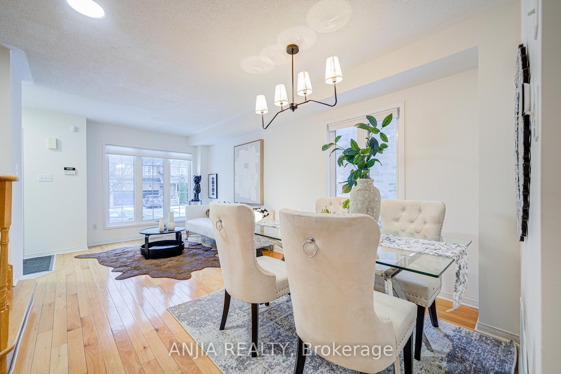 Photo 10 of 220 Hammersly Boulevard, Markham, Wismer — HOMEH