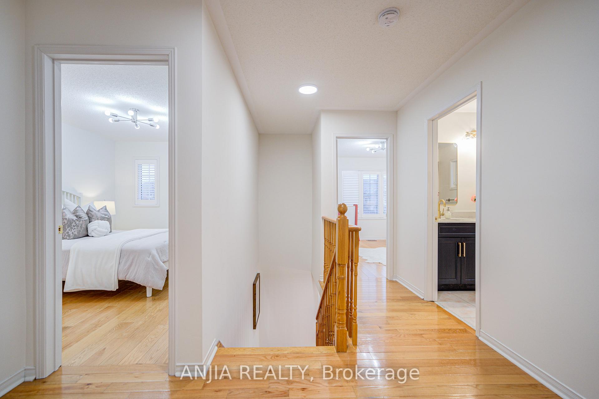 Photo 22 of 220 Hammersly Boulevard, Markham, Wismer — HOMEH